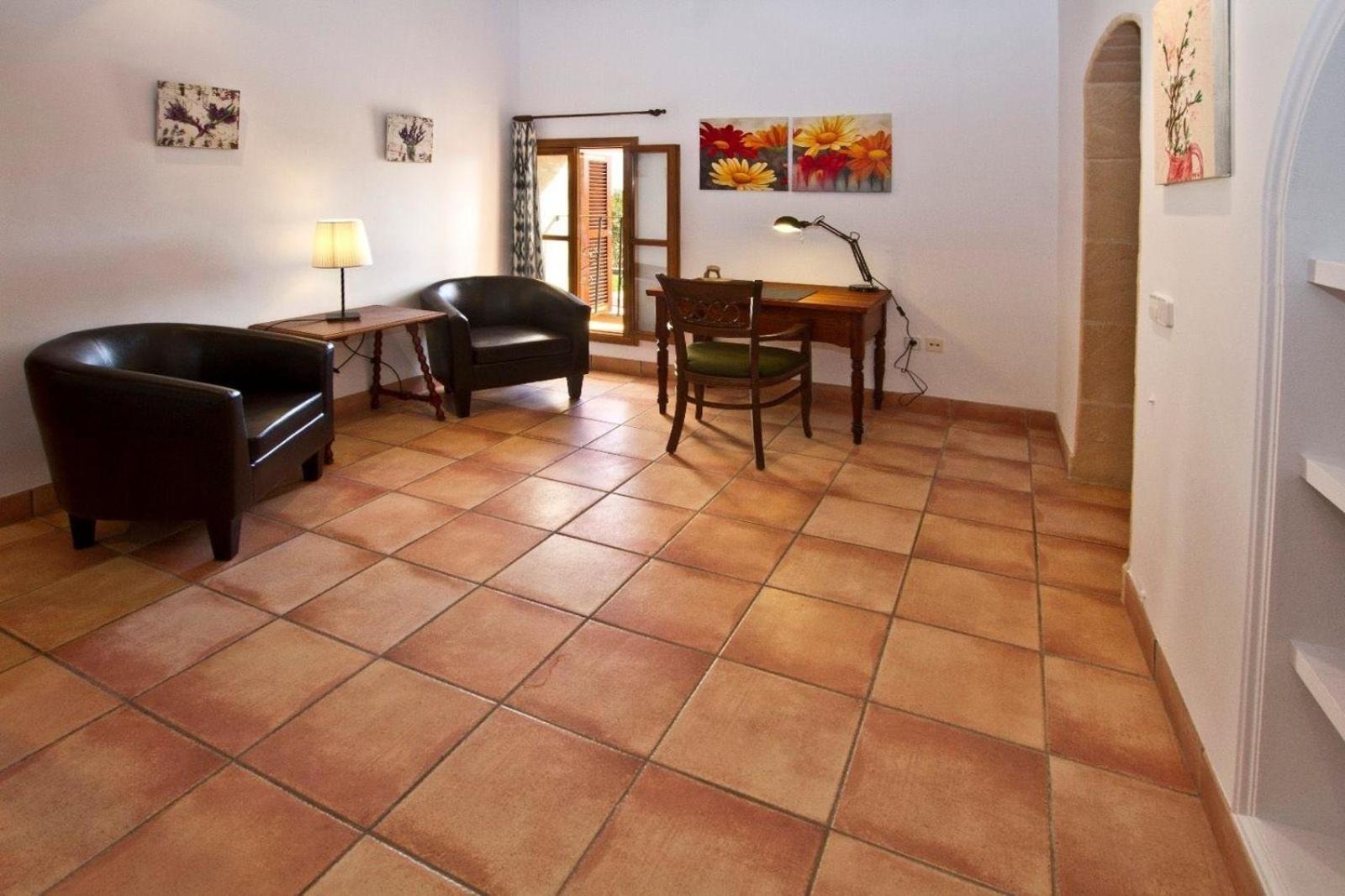 Rustikale, klimatisierte Finca mit Pool