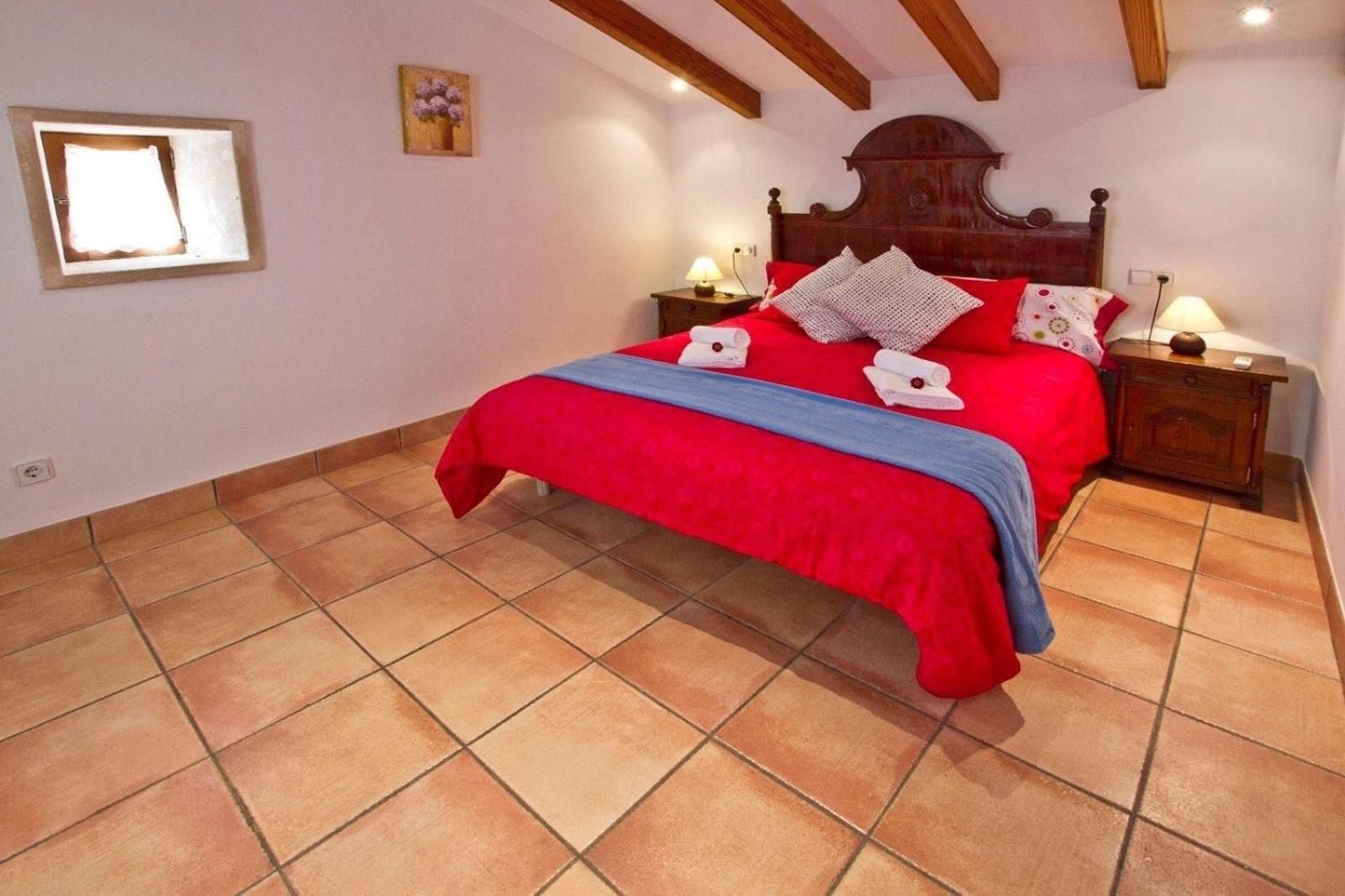 Rustikale, klimatisierte Finca mit Pool