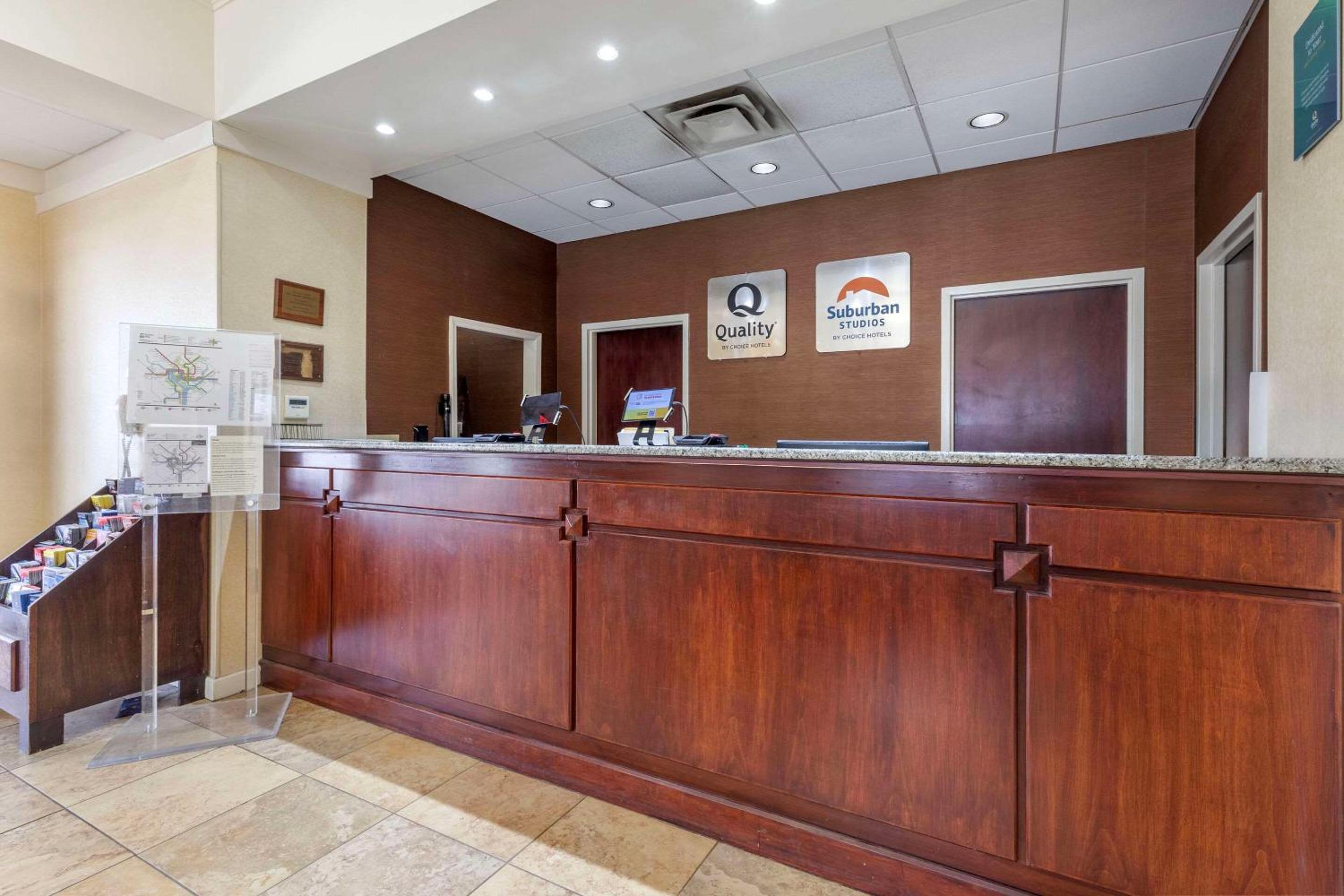 Quality Inn Vienna - Tysons Corner view 4