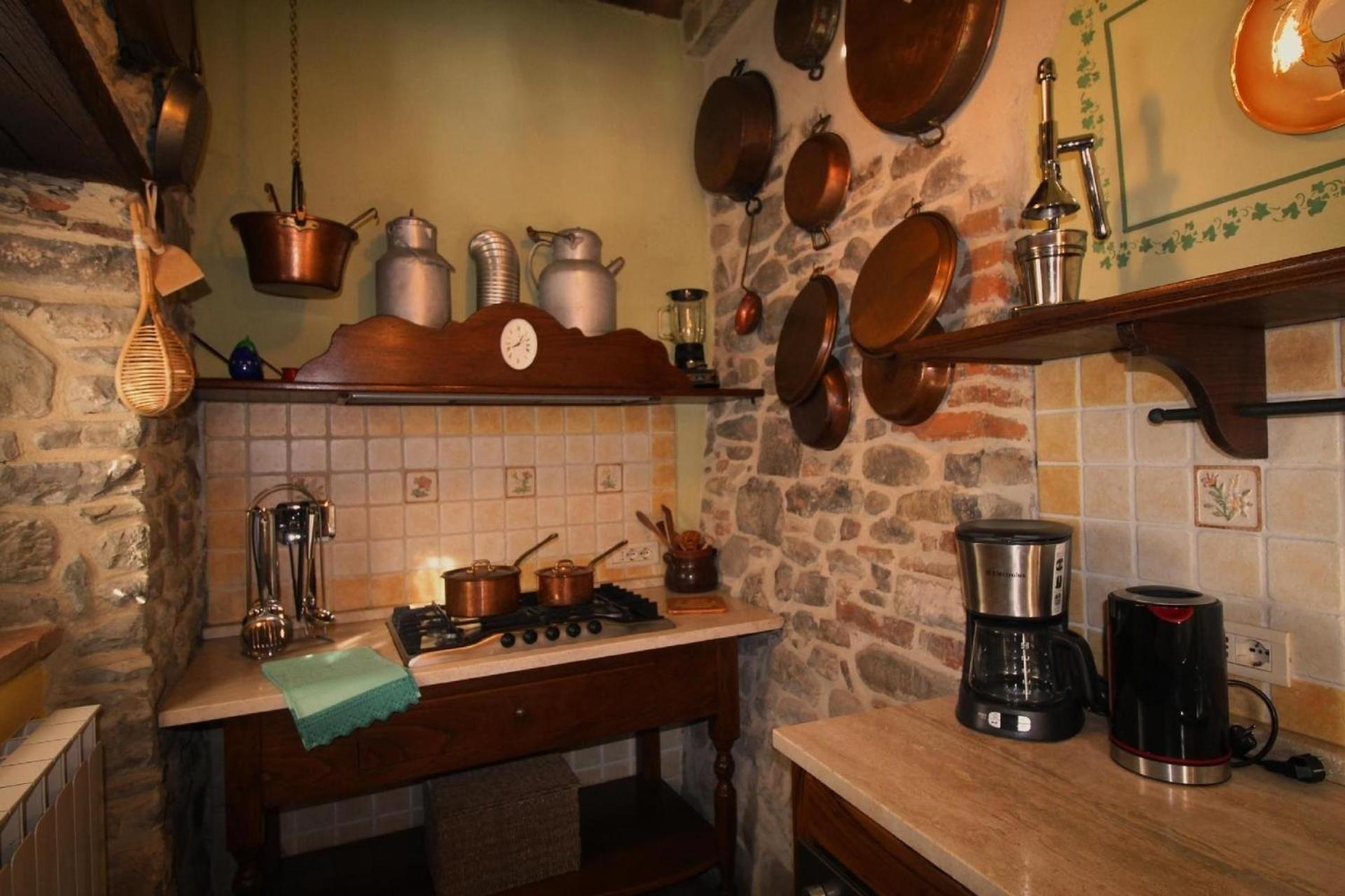 Ferienwohnung in einem toskanischen Landhaus, mit privater Panoramaterrasse view 2