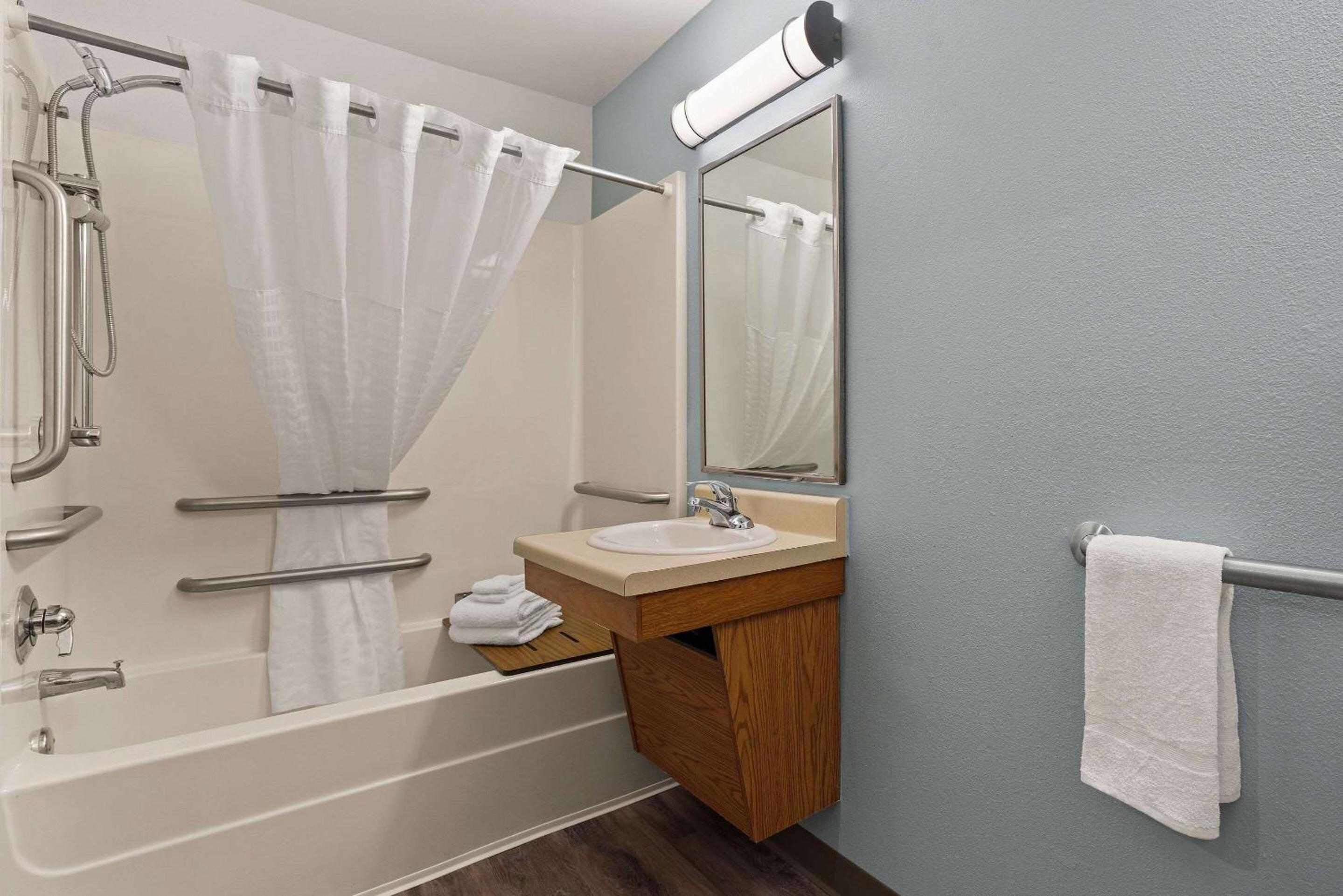 WoodSpring Suites Augusta Riverwatch