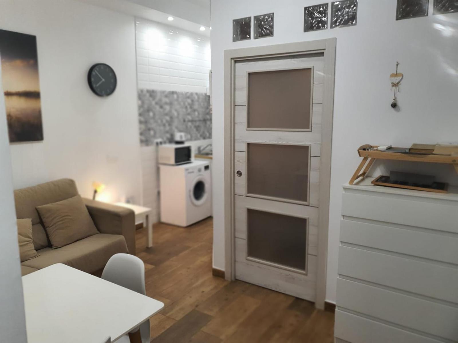 MEDITERRANEAN DREAM I, La carihuela