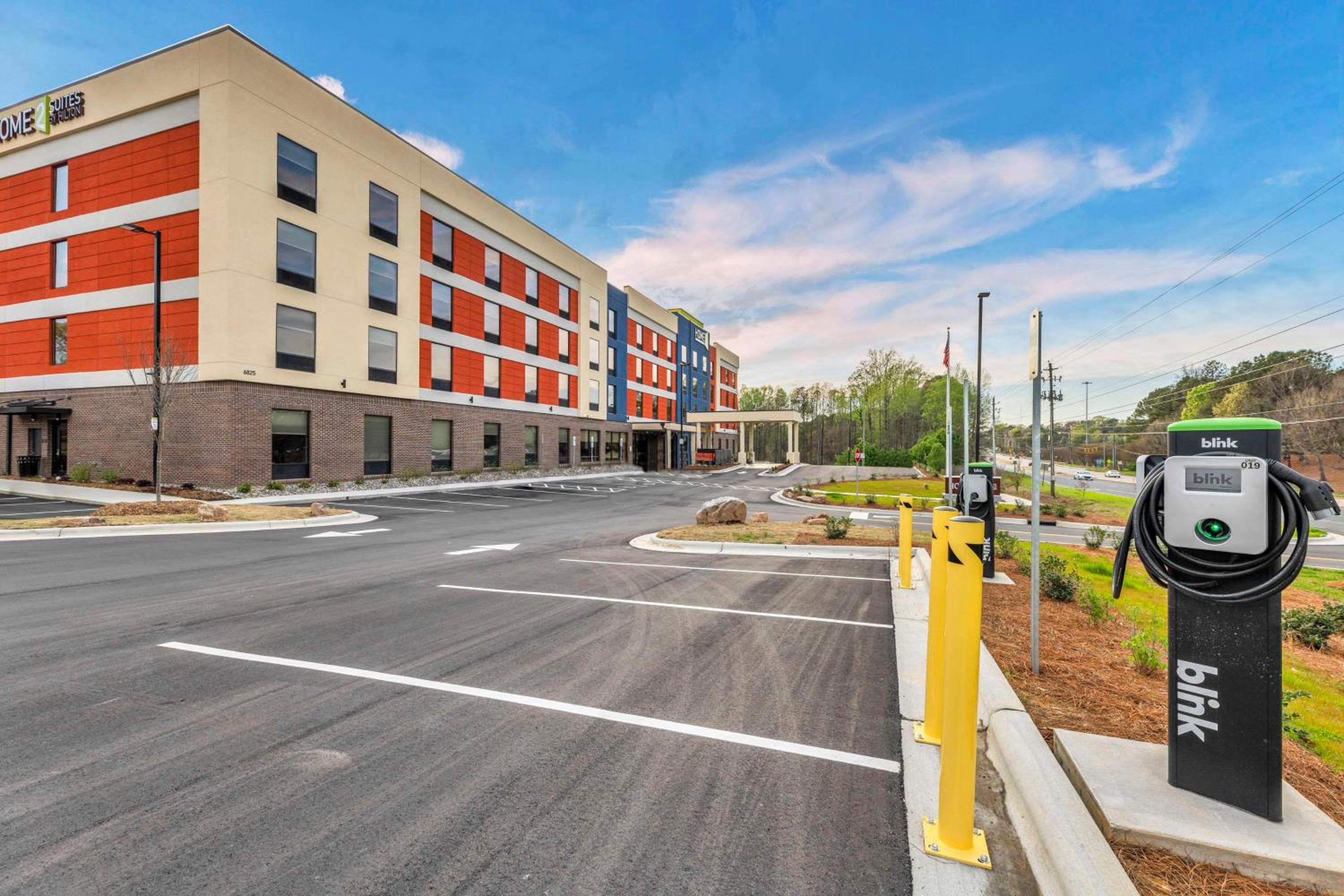 Raleigh Vacations - Home2 Suites By Hilton Raleigh State Arena - Property Image 49