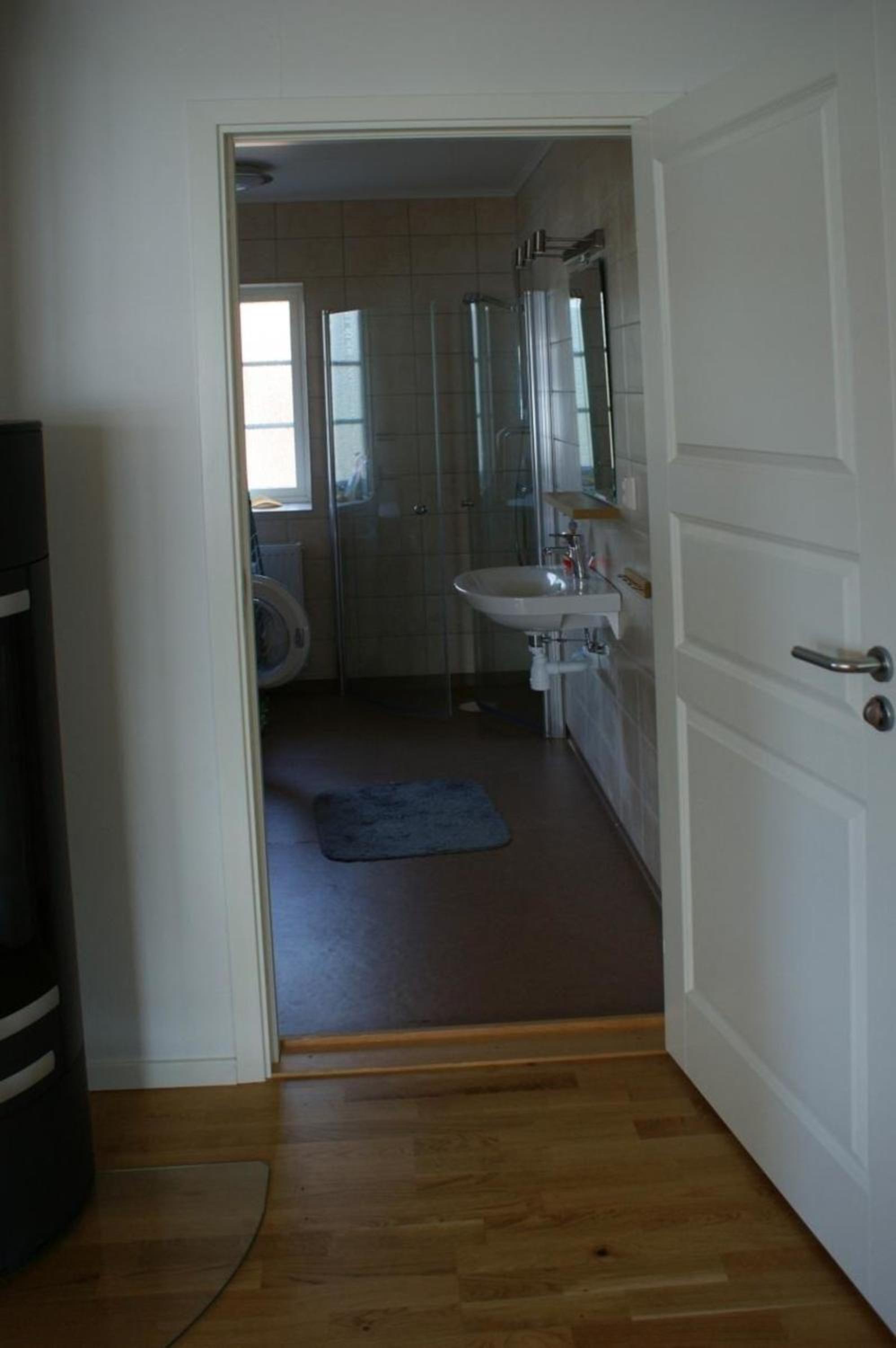 Photo 12