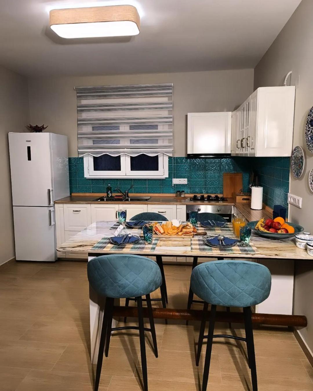 Pasithea Luxury house