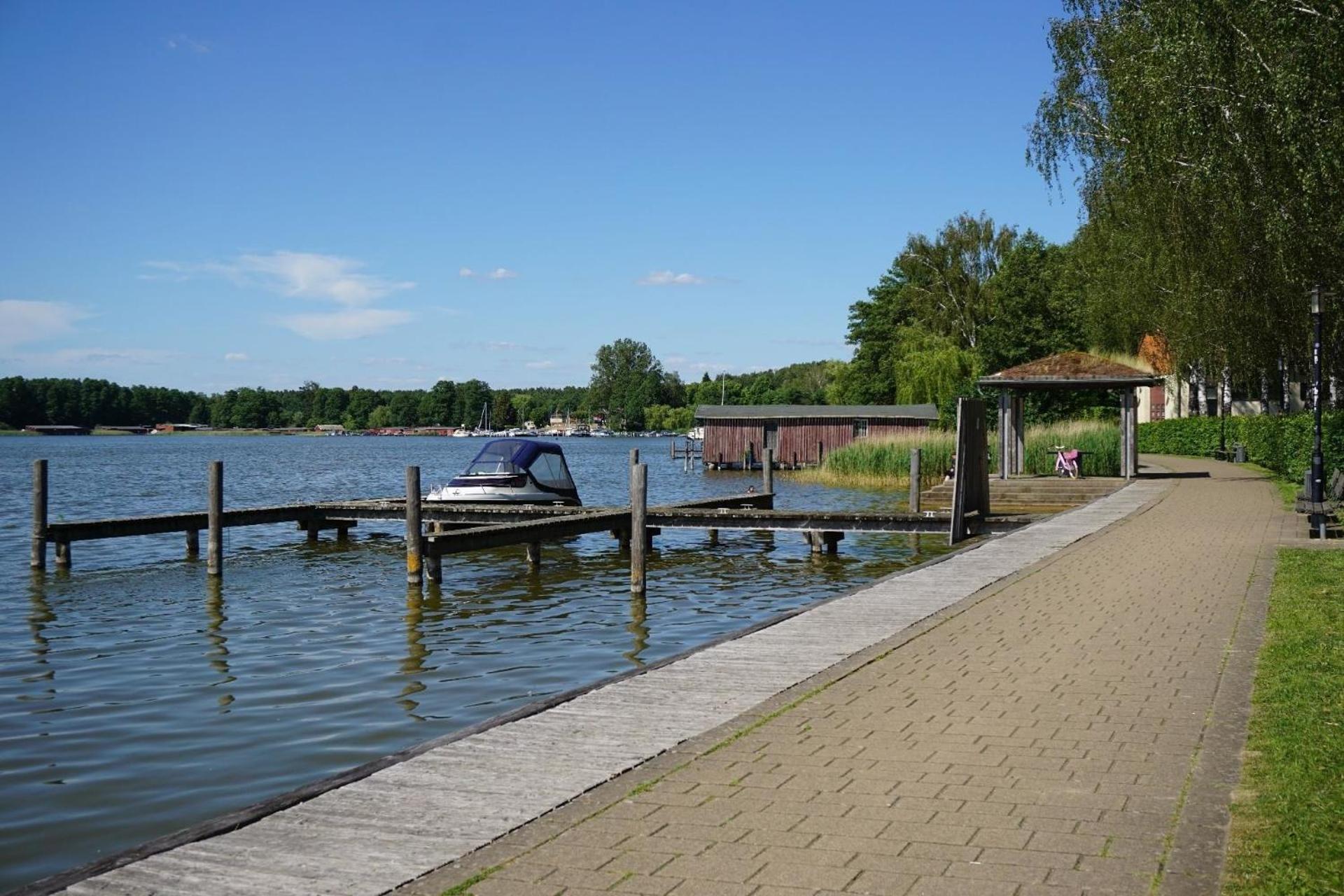 Apartmenthaus Am See