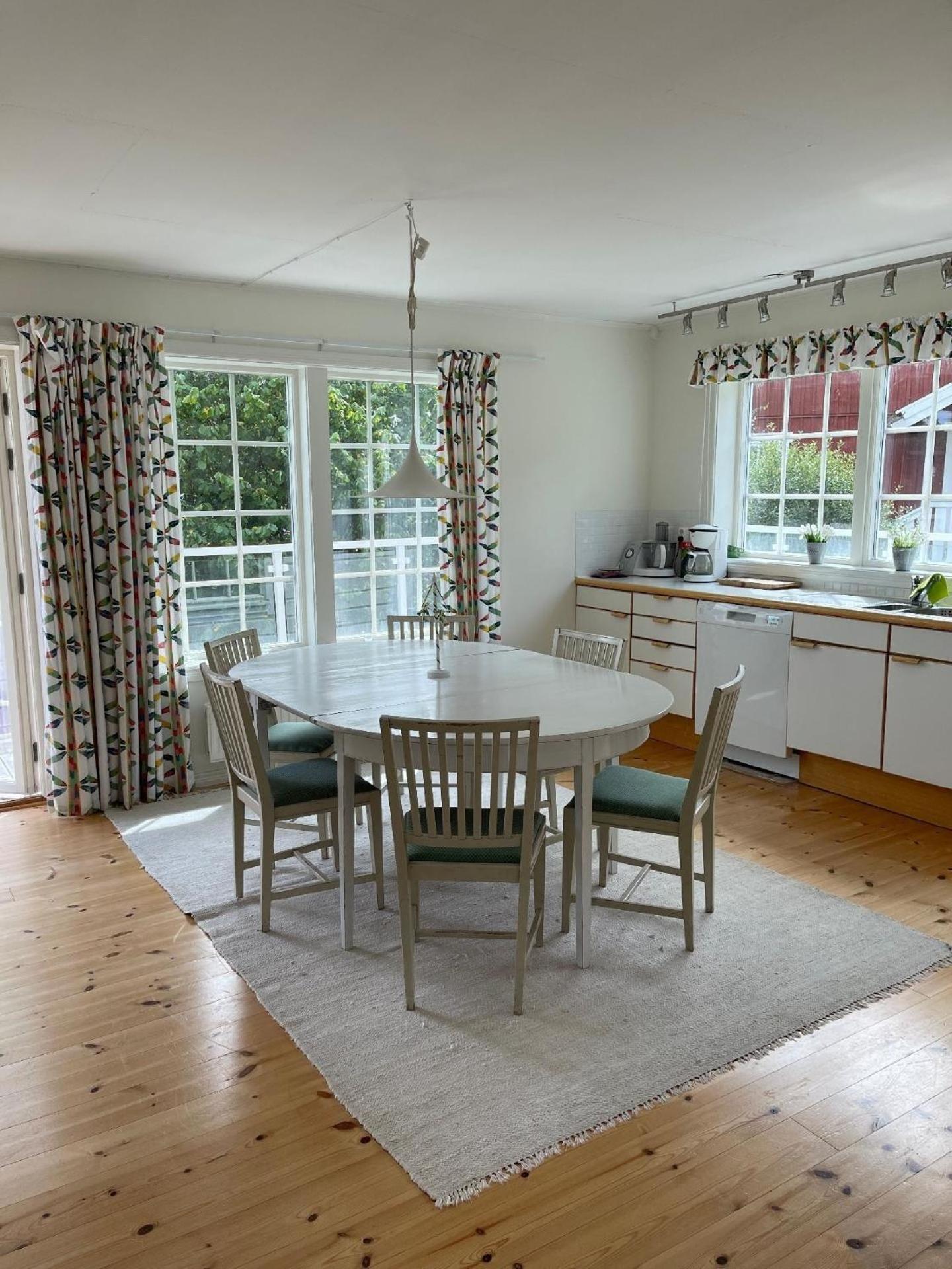 Schönes Ferienhaus auf einer kleinen Insel view 3
