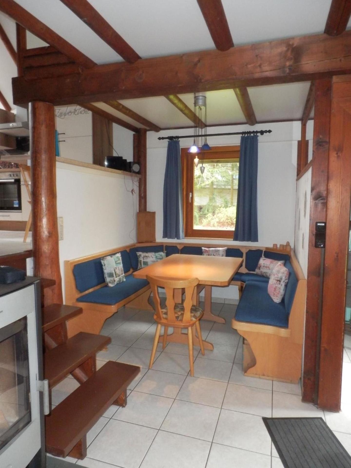 Ferienhaus mit Grill, Terrasse und Garten - b48620