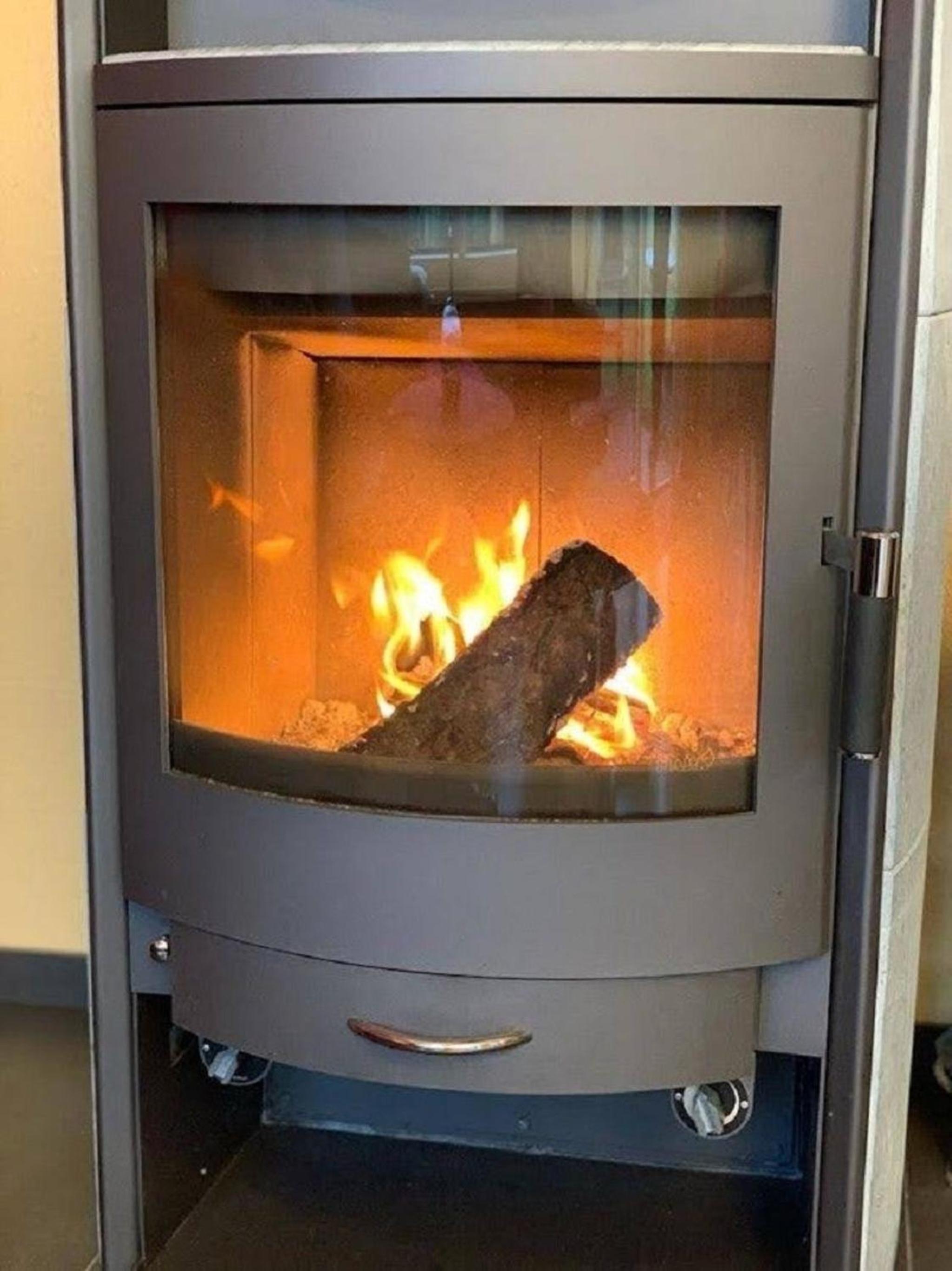 Modernes Ferienhaus unweit eines schönen Badesees