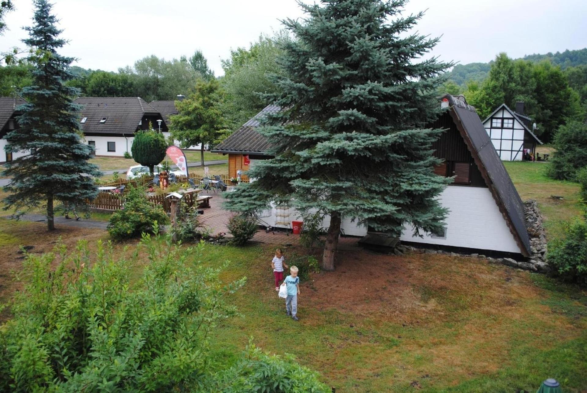 Modernes Ferienhaus unweit eines schönen Badesees