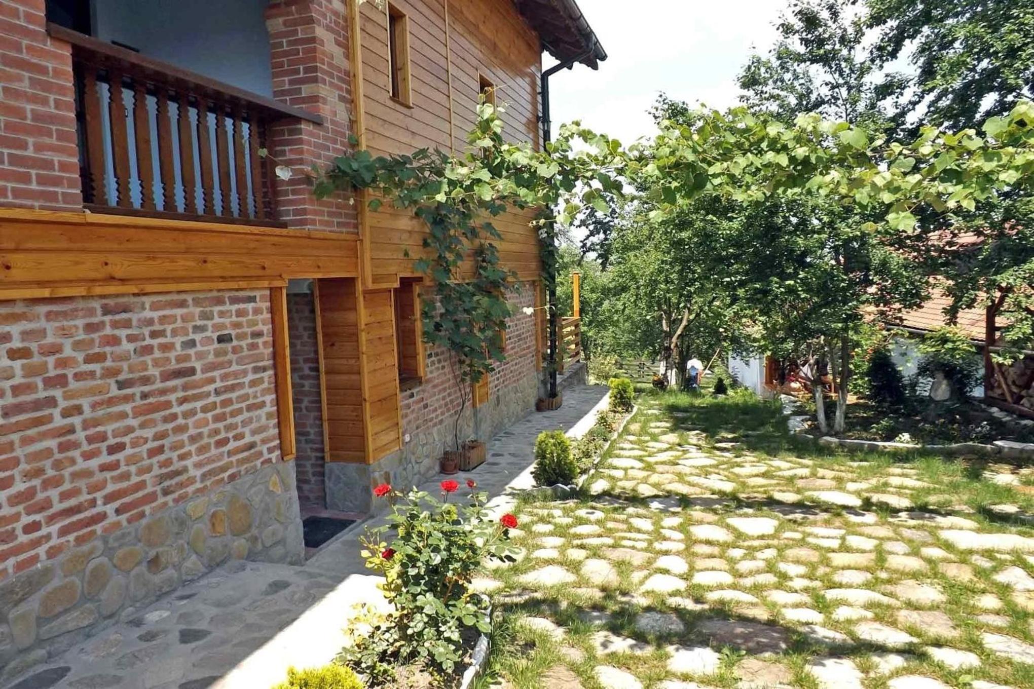 Photo 16