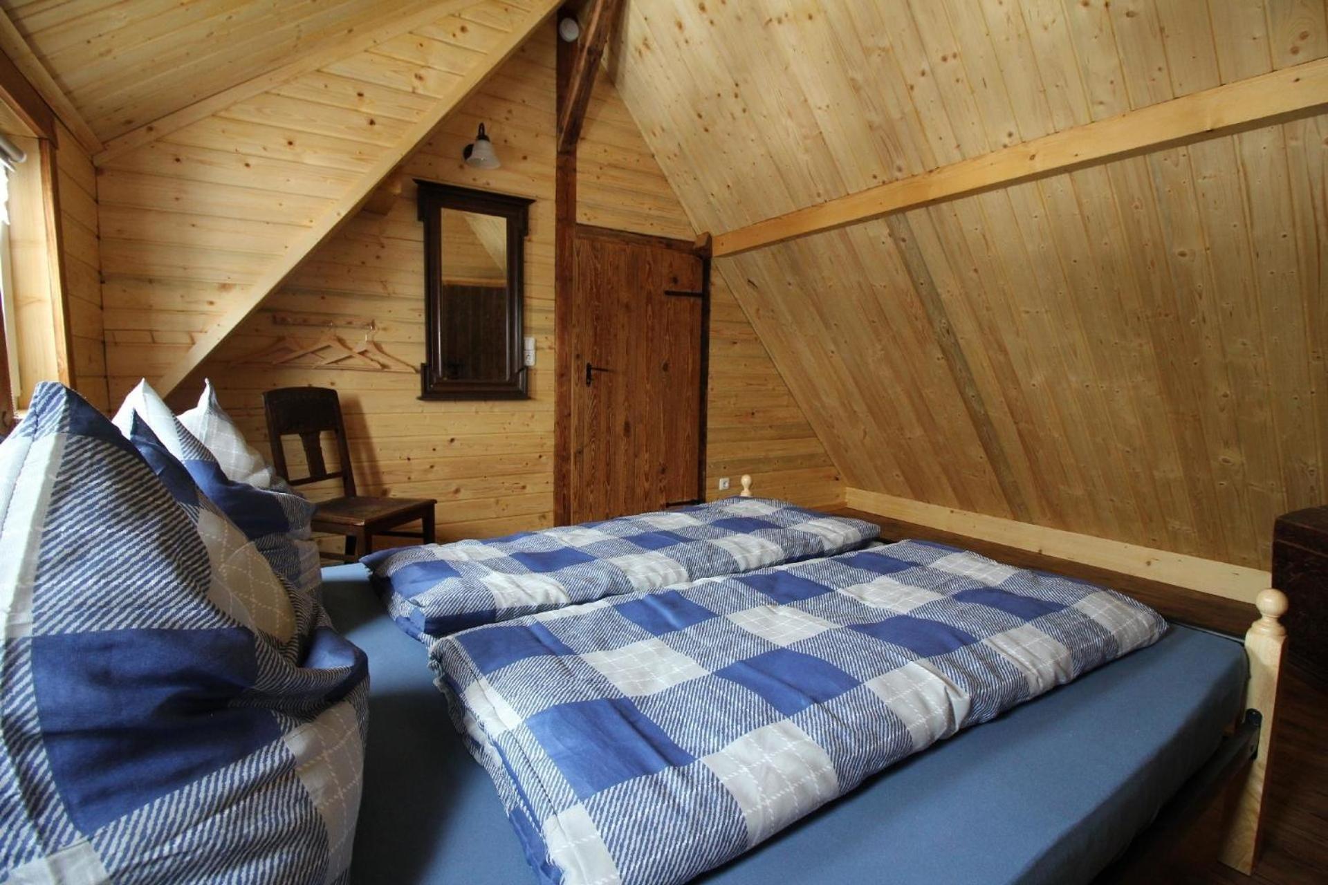 Ferienhaushälfte Gösselberg im Ferienhaus Anno Dazumal, wie zu Großmutters Zeiten, linke Seite
