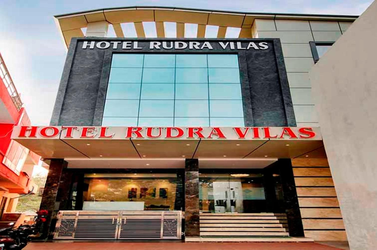 Hotel Rudra Vilas