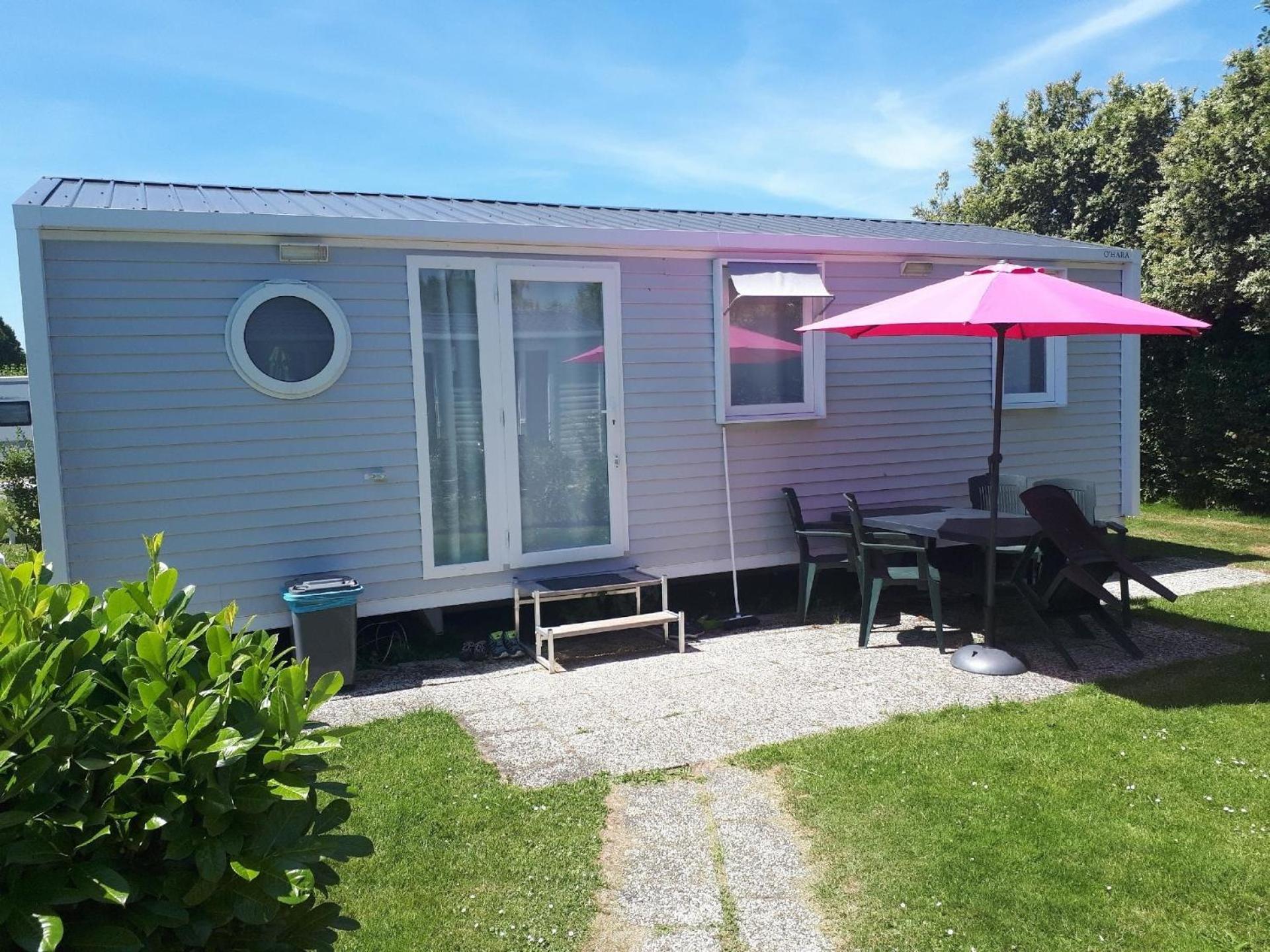 Mobilheim Model 2017 mit Fliessenterrasse für 6 Personen auf dem Campingplatz Scheldeoord in Baarland - Zeeland - Holland