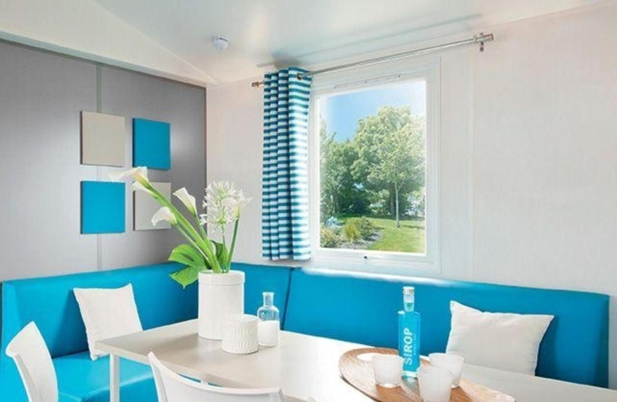 Mobilheim Model 2017 mit Fliessenterrasse für 6 Personen auf dem Campingplatz Scheldeoord in Baarland - Zeeland - Holland