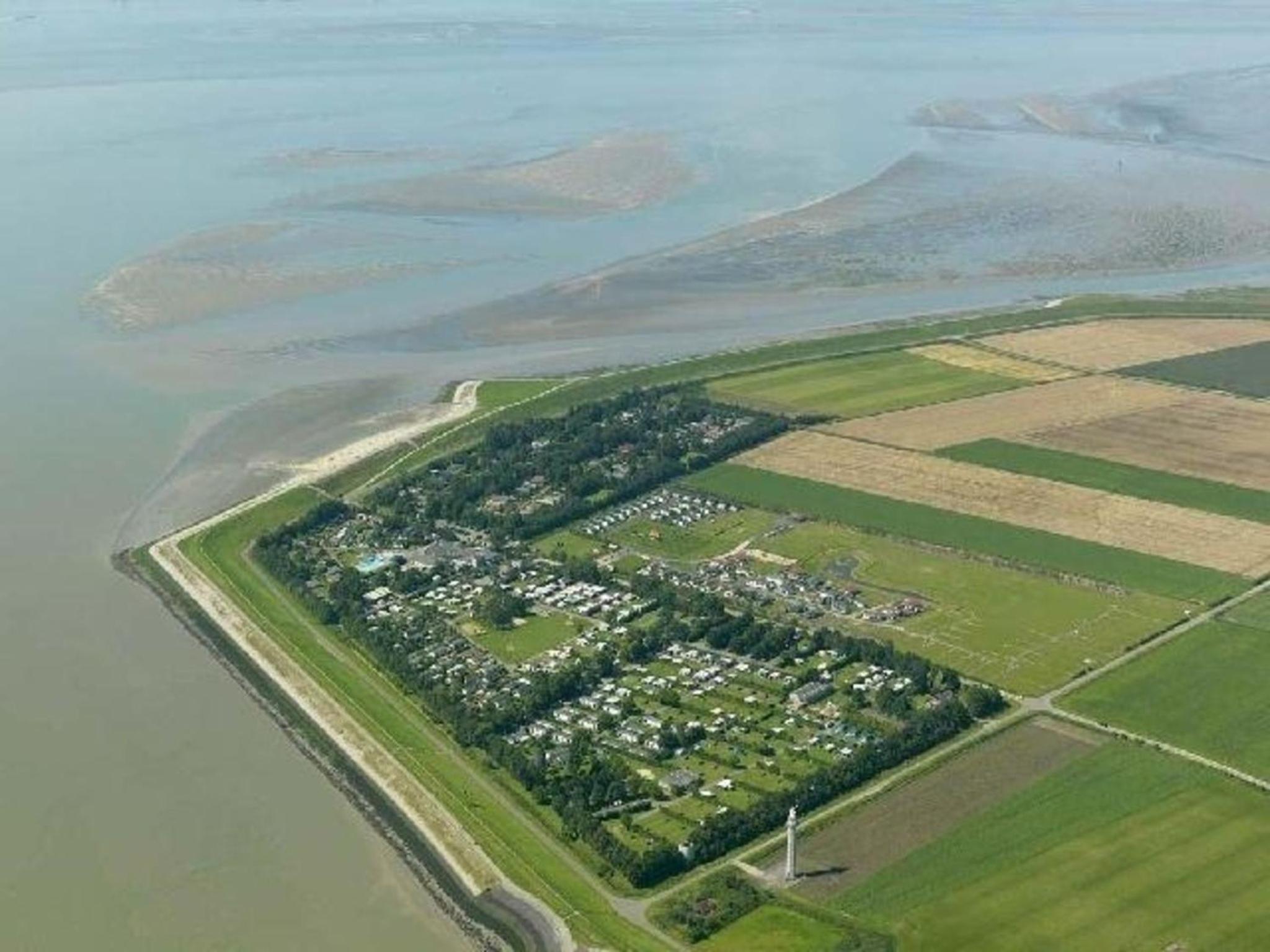 Mobilheim Model 2017 mit Fliessenterrasse für 6 Personen auf dem Campingplatz Scheldeoord in Baarland - Zeeland - Holland