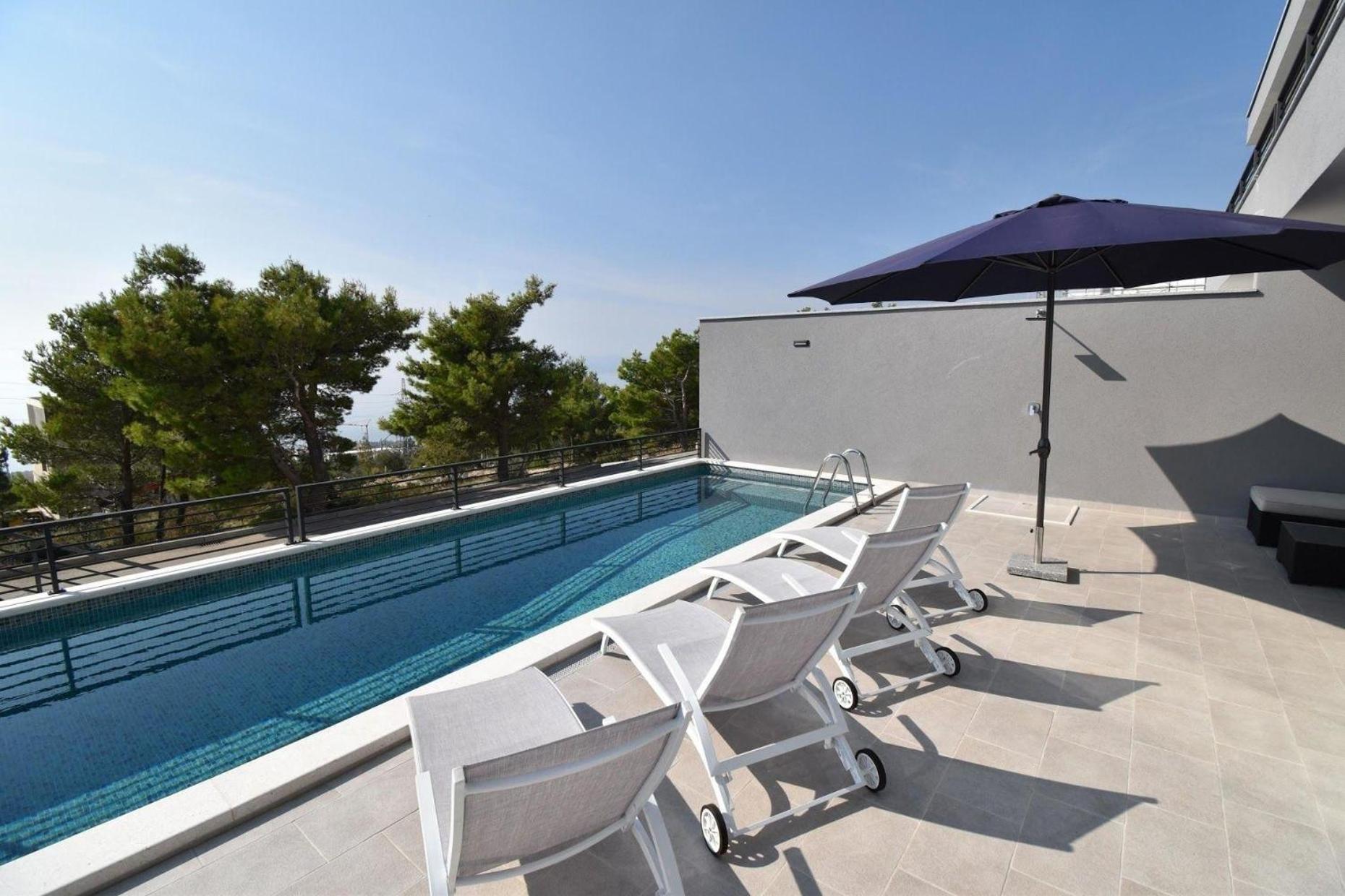 Ferienhaus mit Privatpool für 9 Personen ca 250 qm in Veliko Brdo, Dalmatien Biokovo-Gebirge view 2