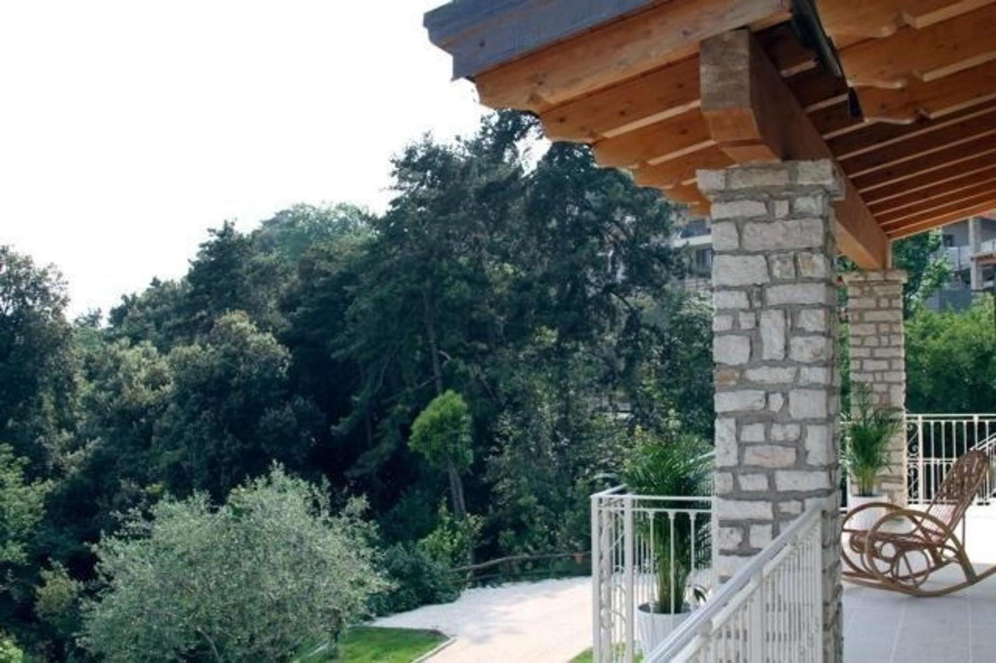 Charmantes Ferienhaus in Toscolano Maderno mit Botanischem Garten und Seeblick view 4