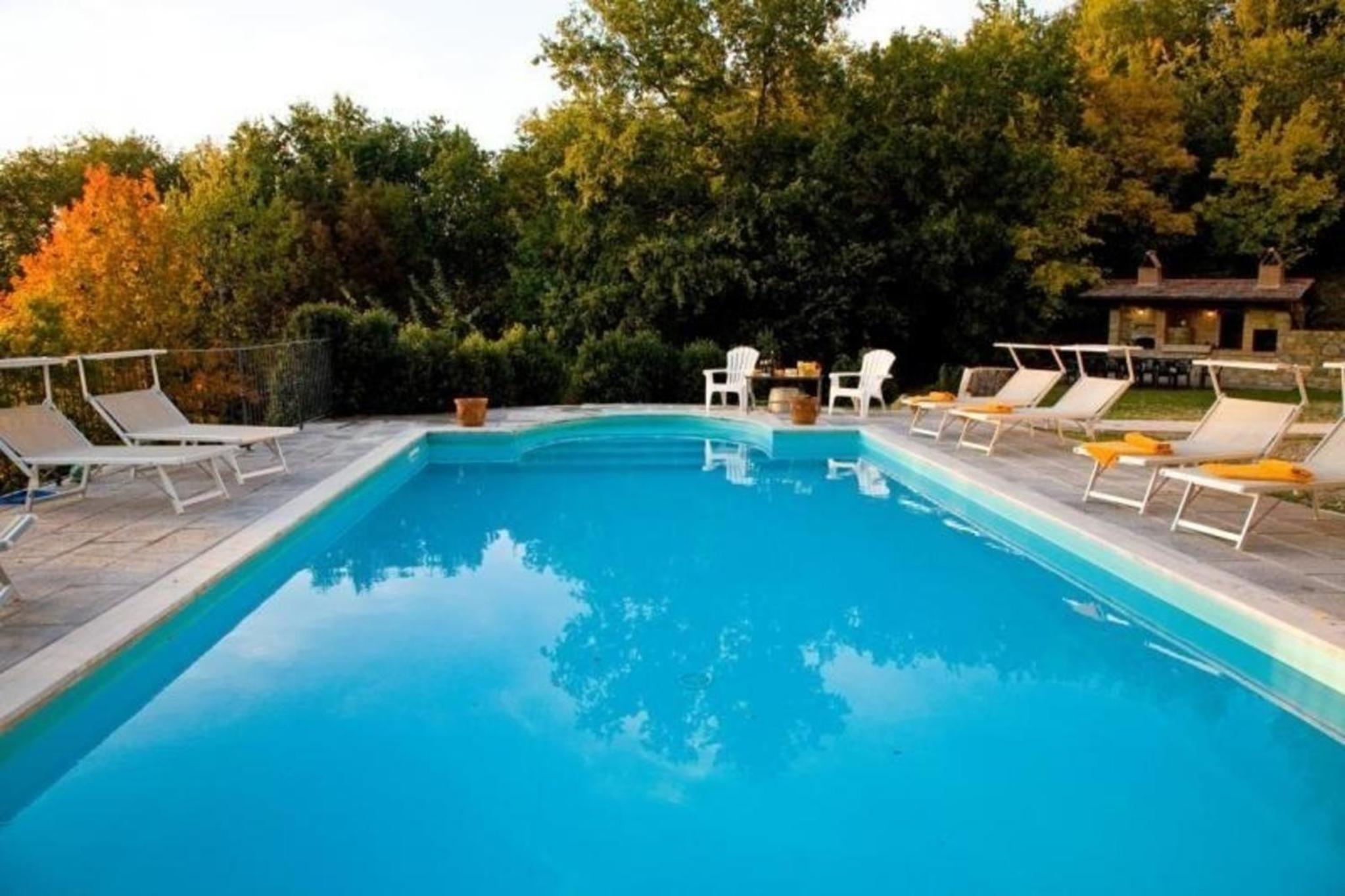 Villa Pruneto mit Pool in den Hügeln der Toskana - a80942 view 5