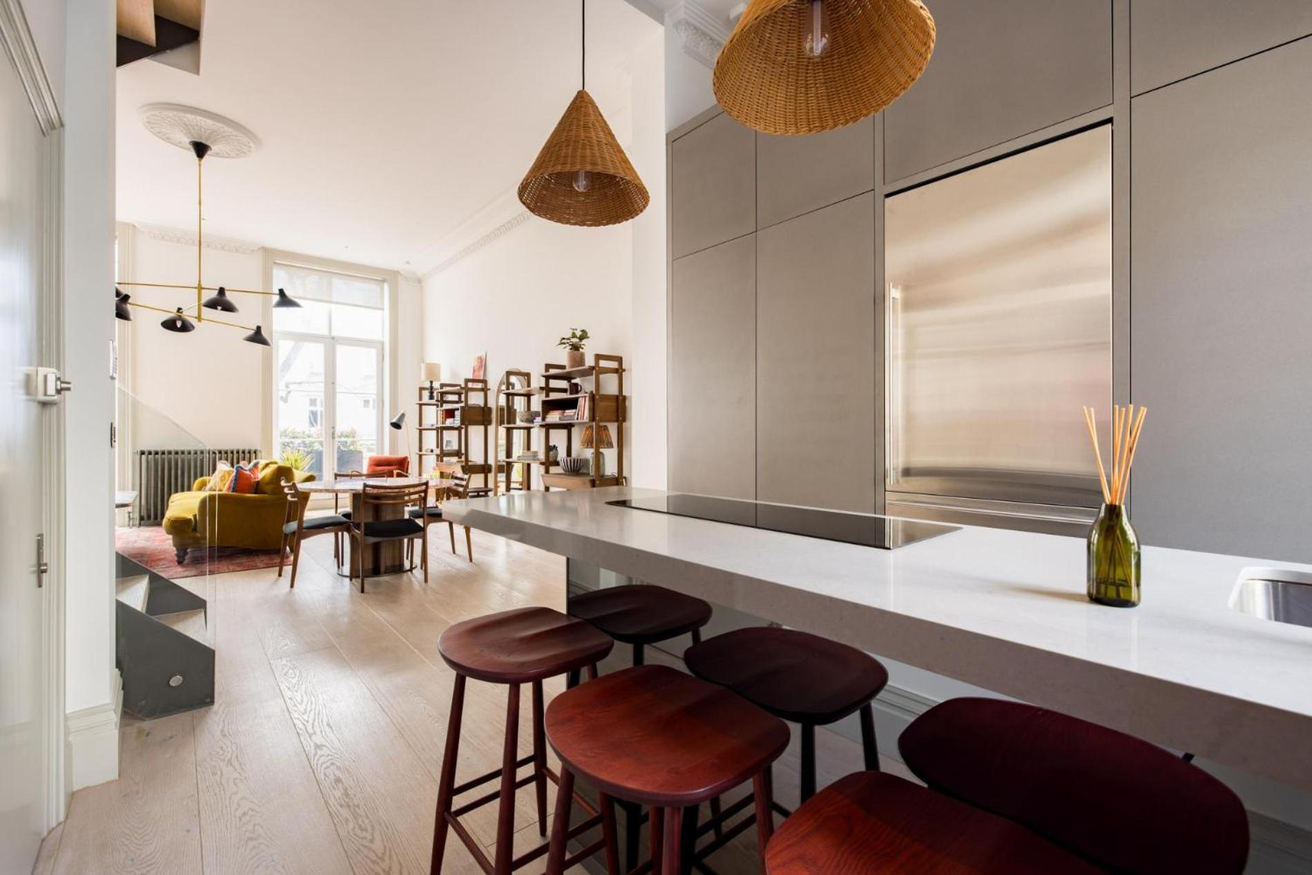 The Tree House 2 bedroom apartment by Hyde Park