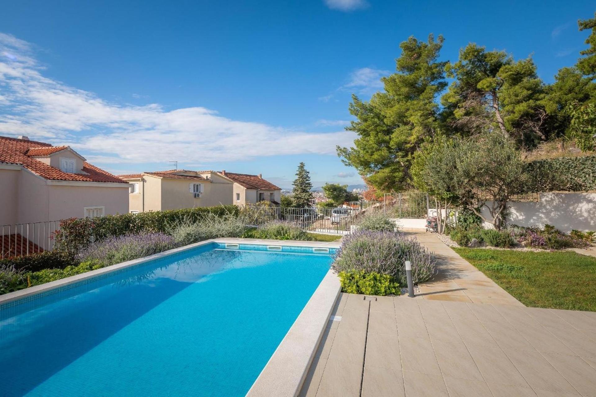 Villa Elena photo 2