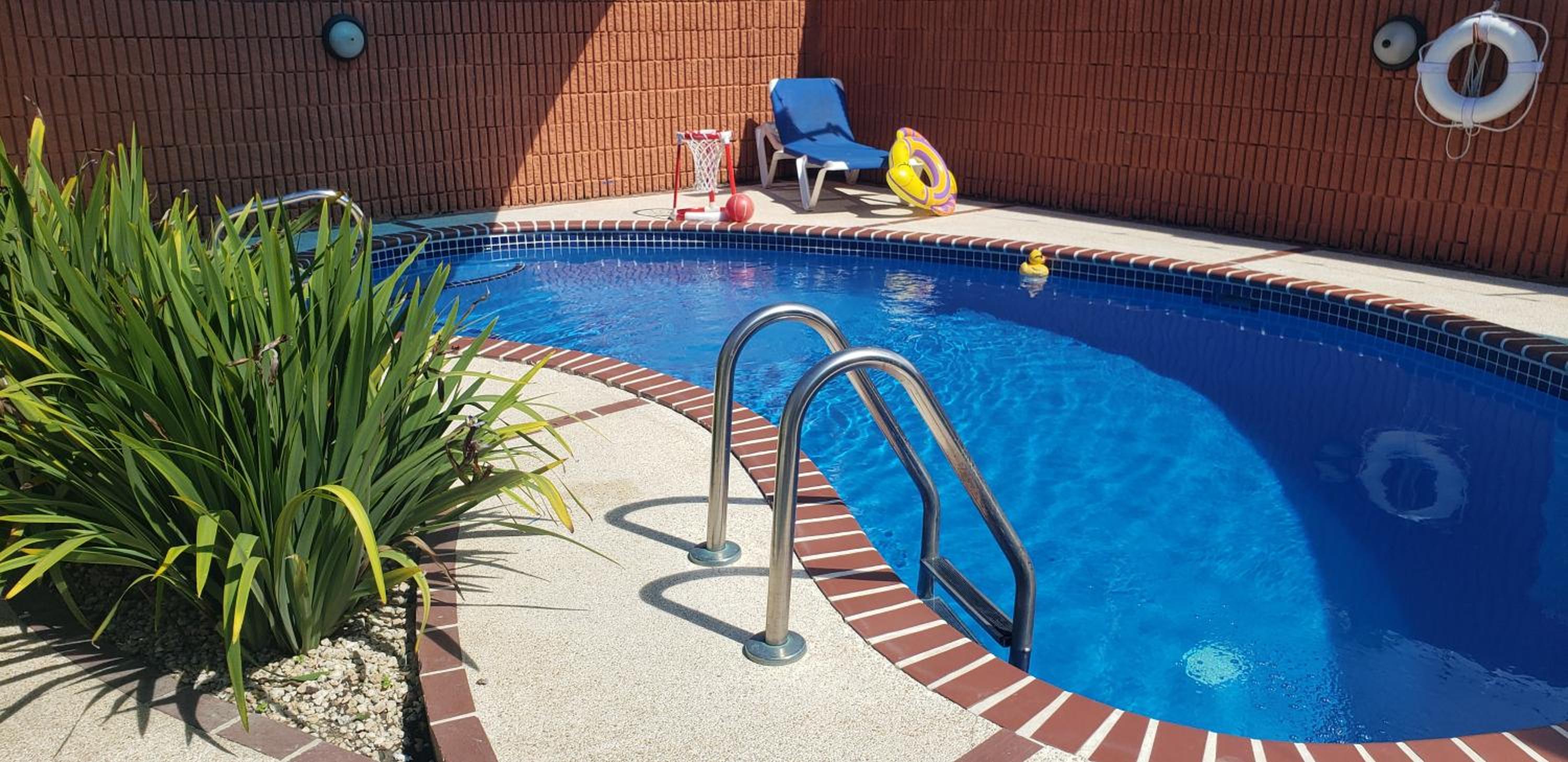 Cozy Corner w/private pool