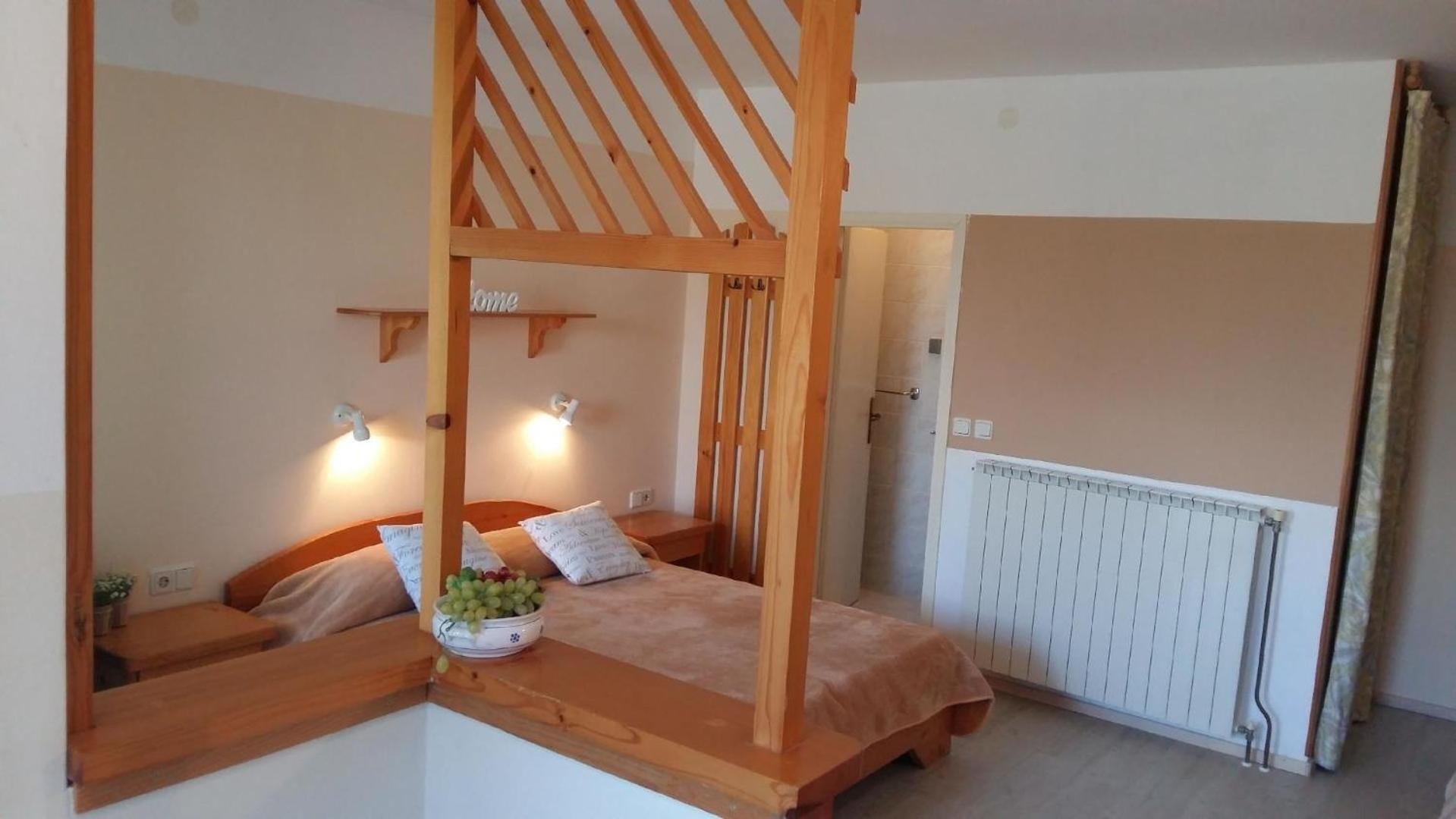 Gemütliches Studio mit privatem Balkon view 5
