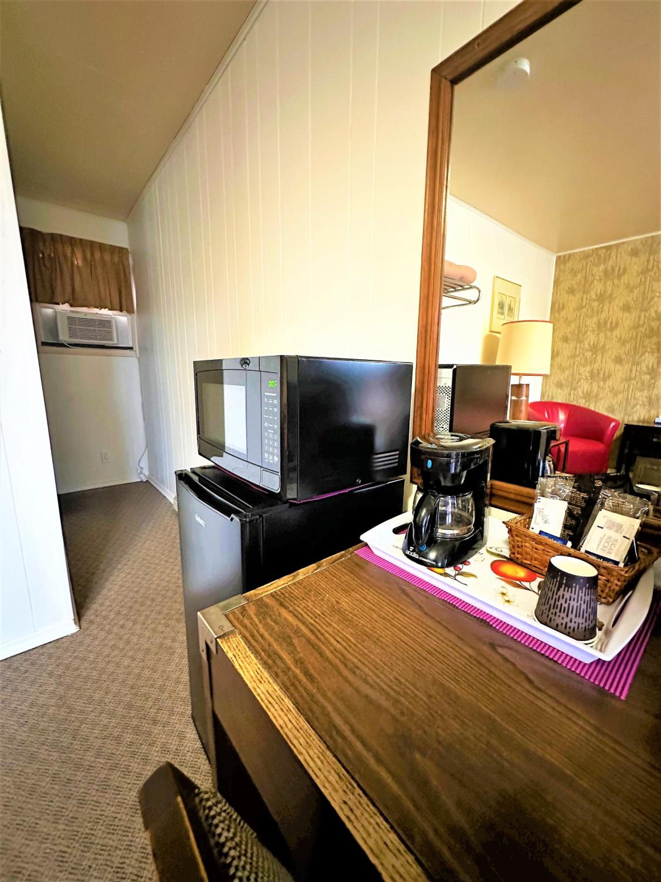 Red Top Motor Inn