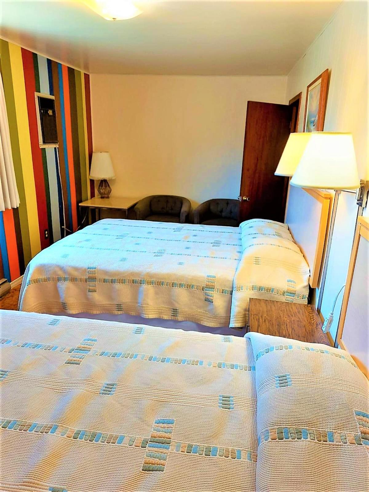 Red Top Motor Inn