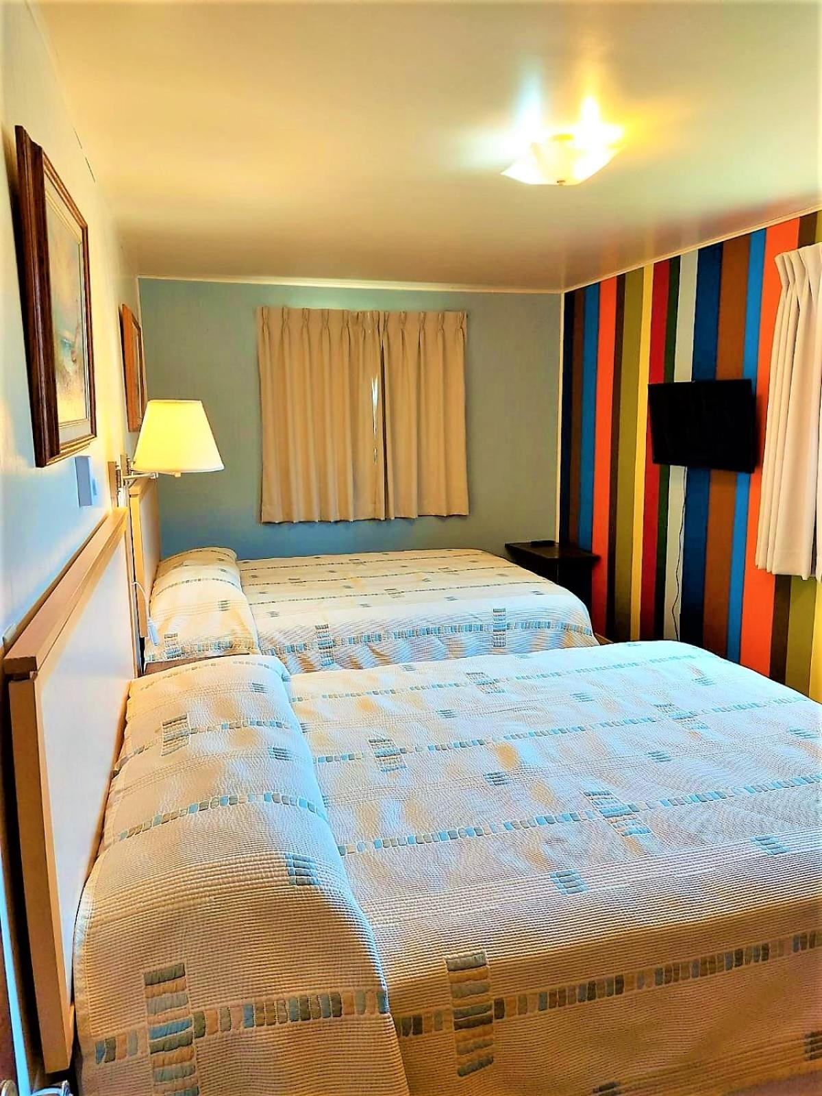 Red Top Motor Inn