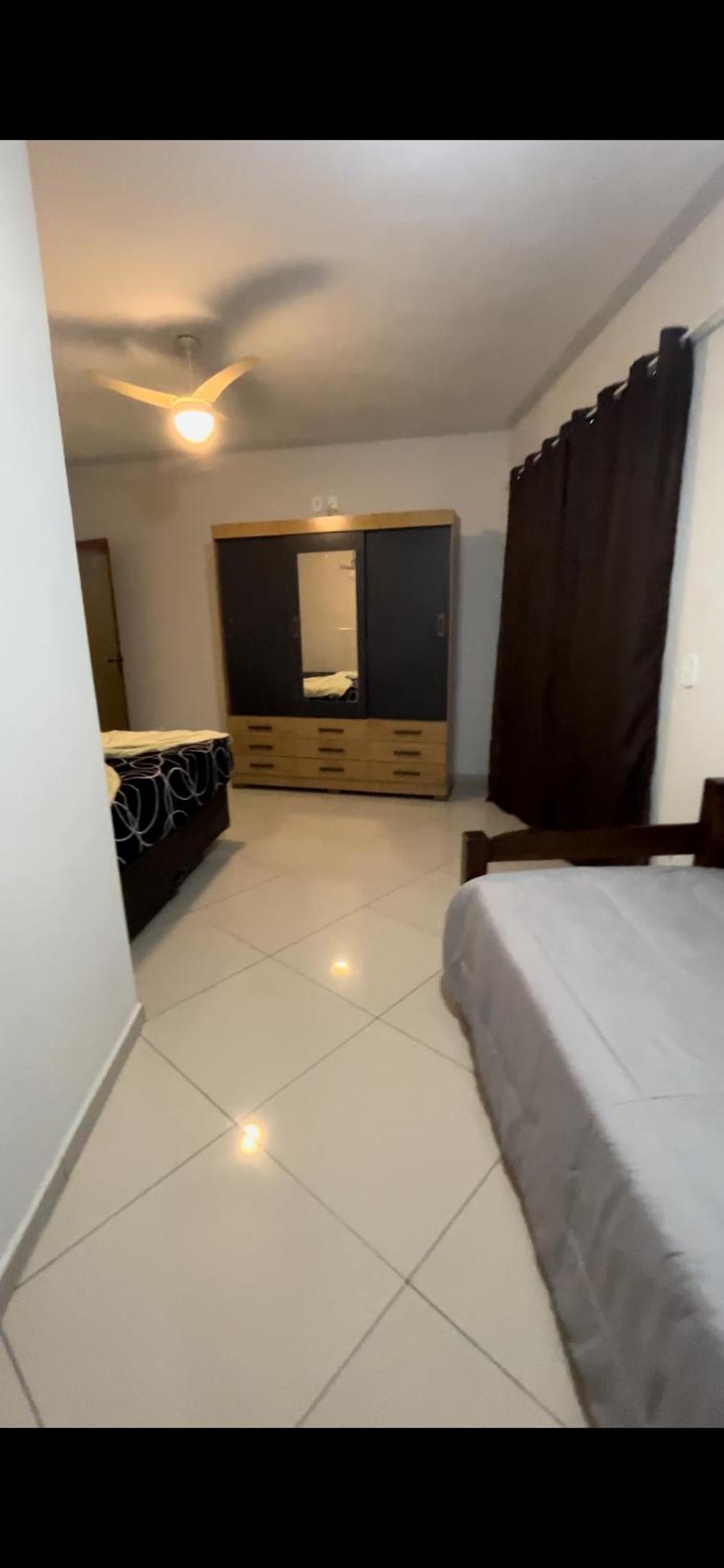 Linda Casa próximo ao Lago