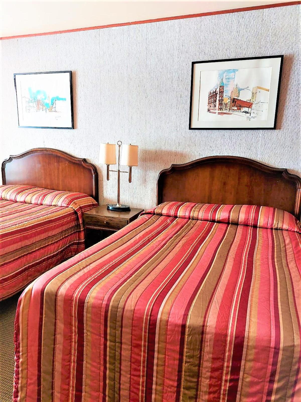 Red Top Motor Inn