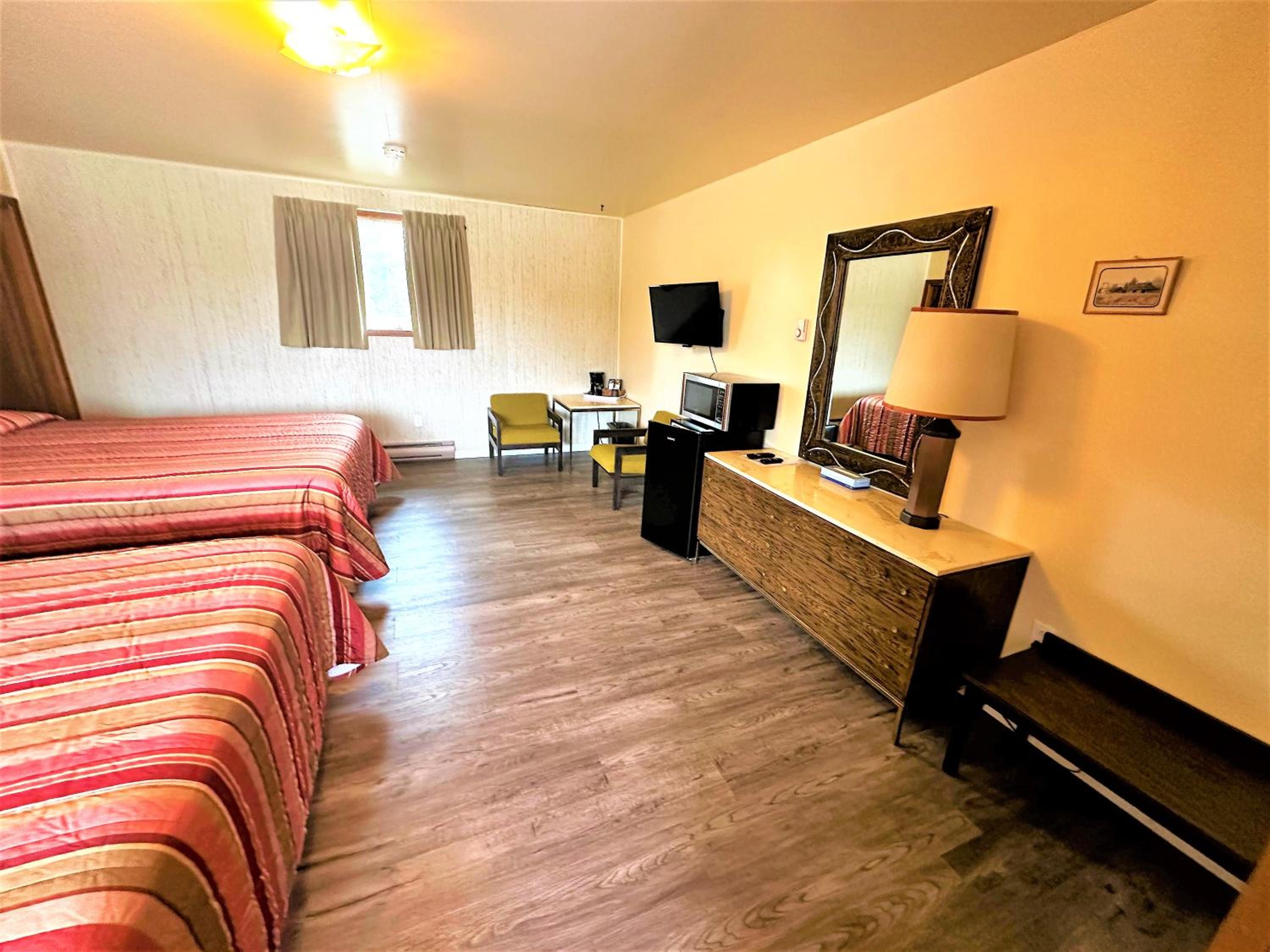 Red Top Motor Inn