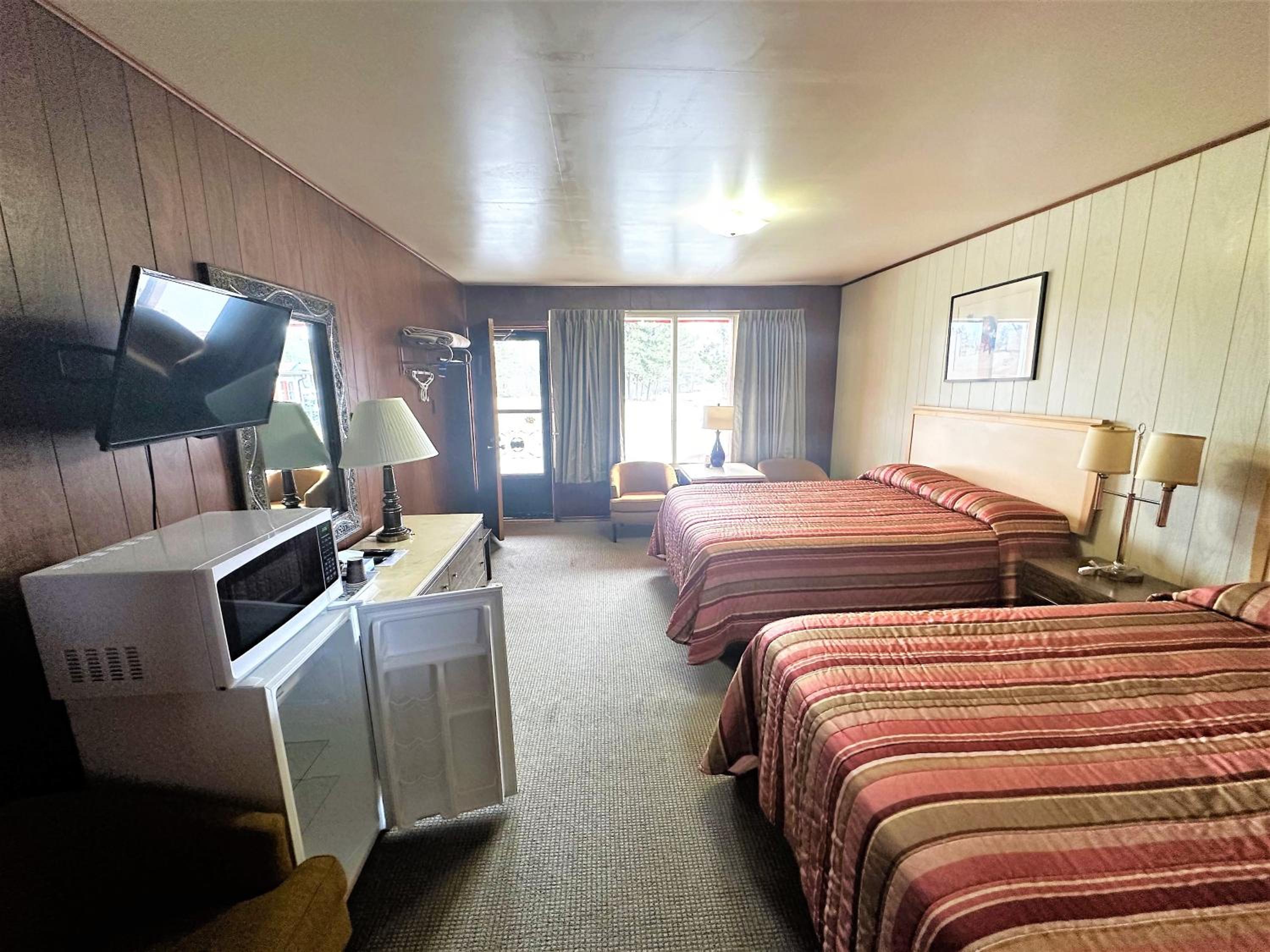 Red Top Motor Inn
