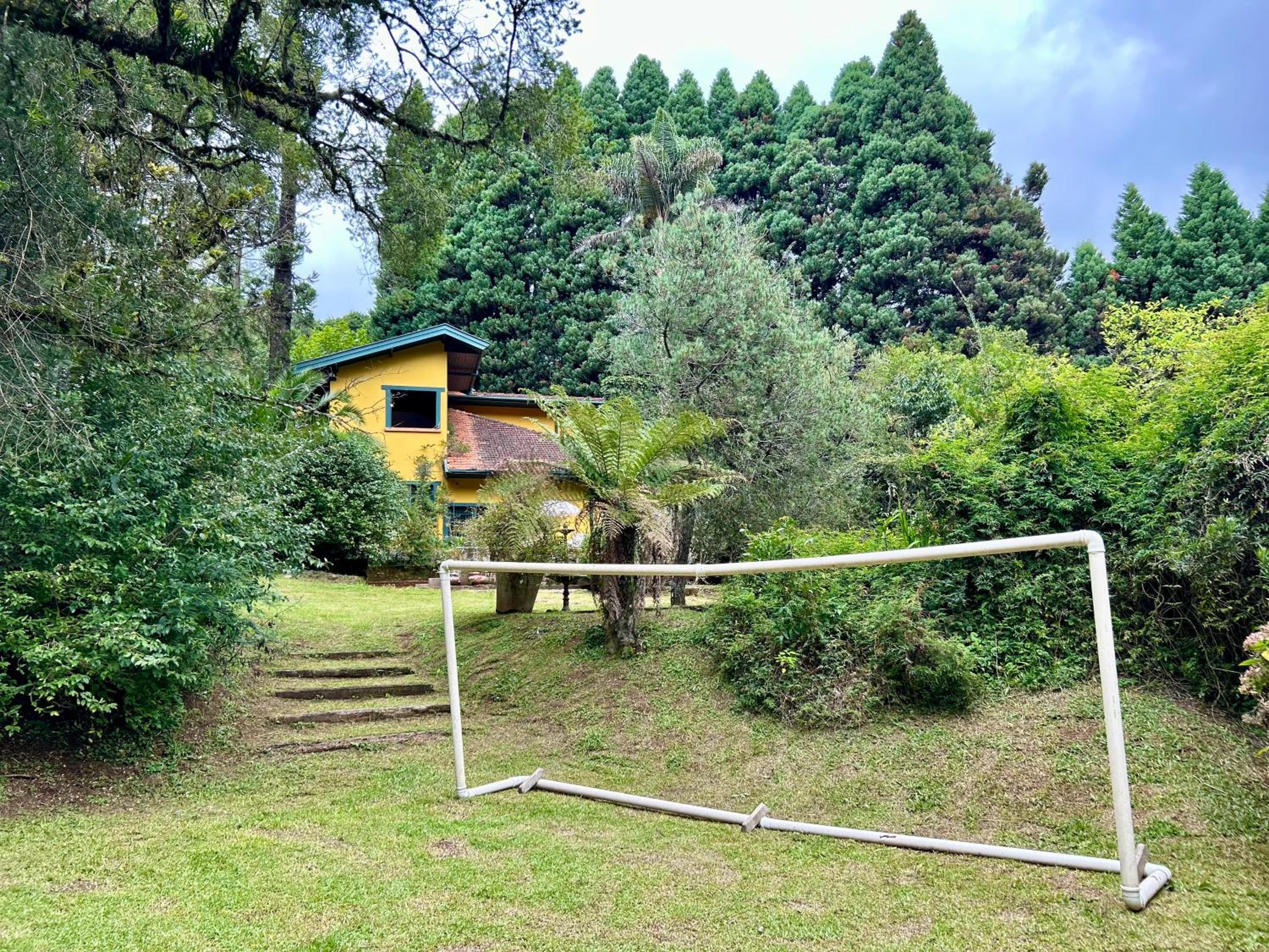 Casa Toscana com piscina a 10min do Capivari
