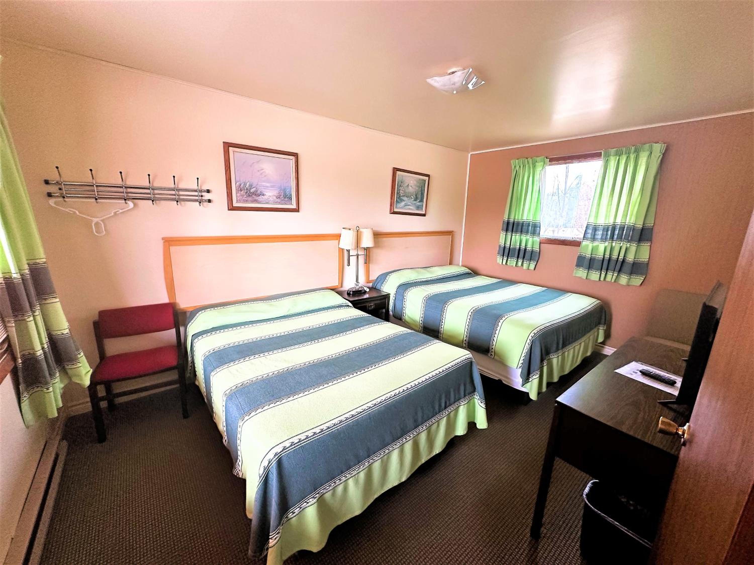 Red Top Motor Inn
