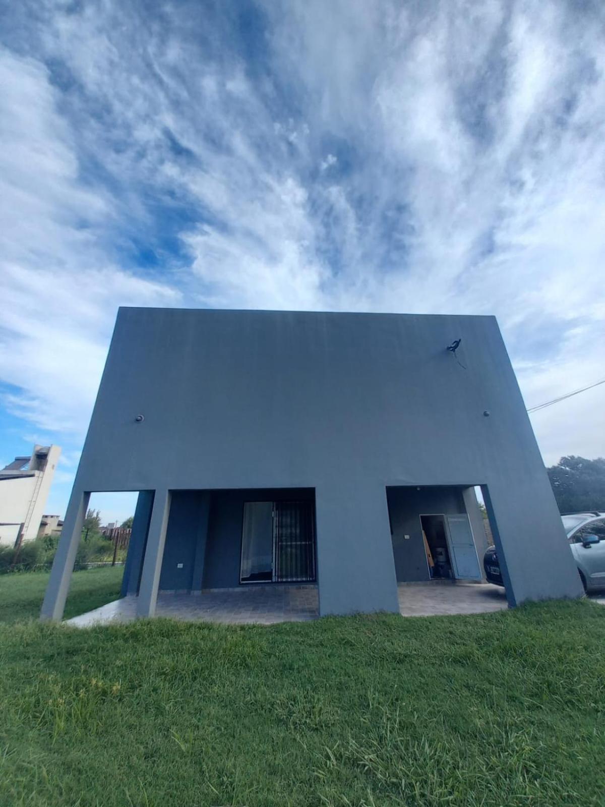 Hermosa Casa en Funes Town (Rosario, Santa Fe)