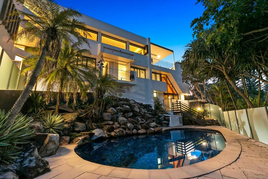 Salt Luxury Location