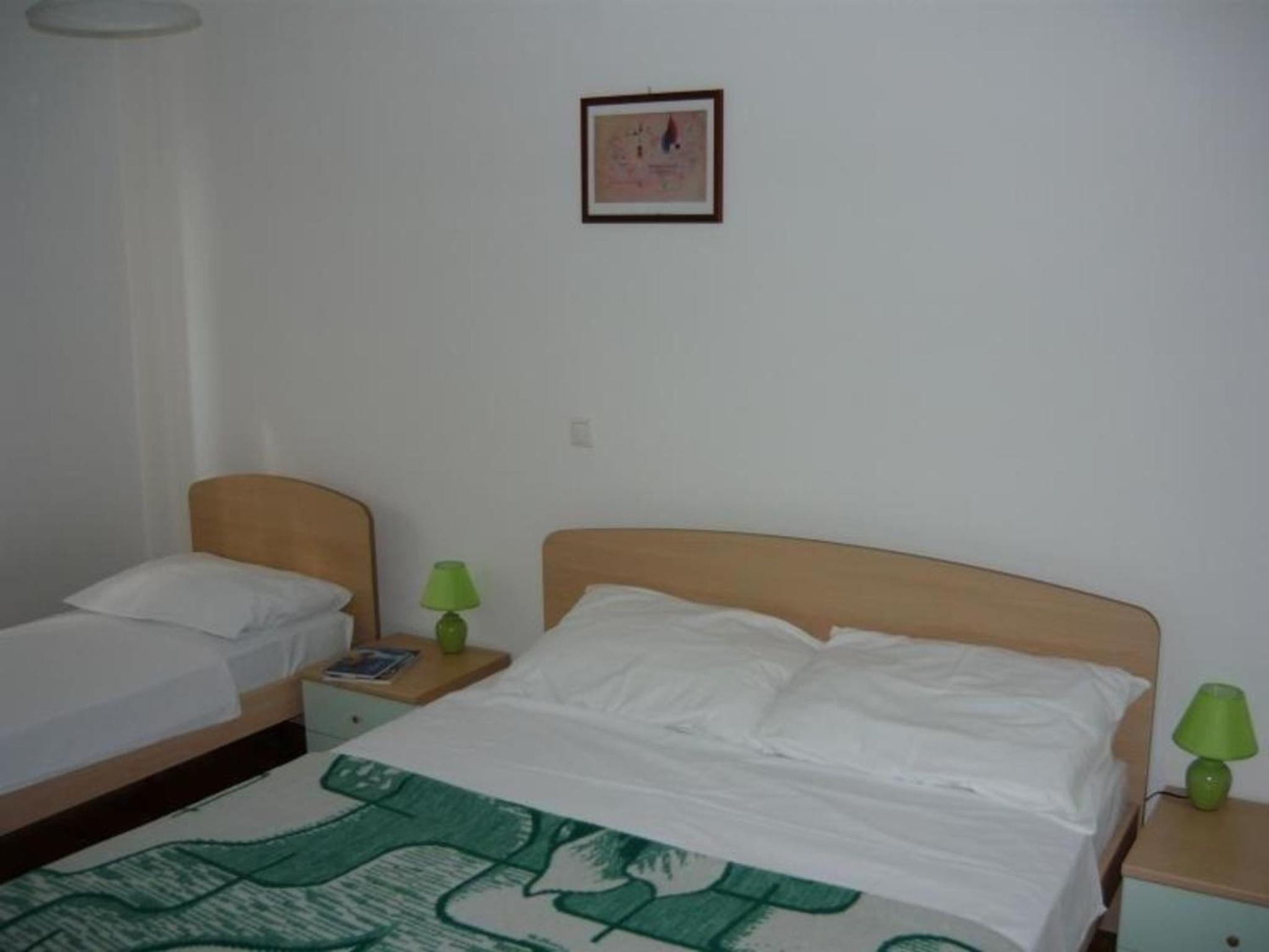 Wohnung in Barbat mit Terrasse und Grill view 5