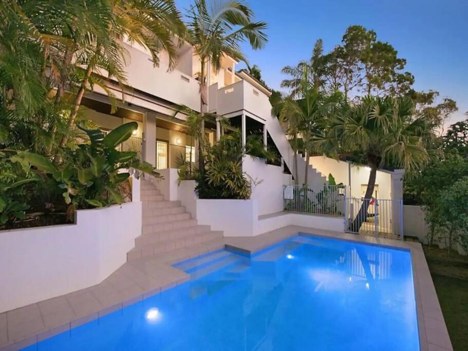 Peregian Beach Holiday House Resort Pet Friendly
