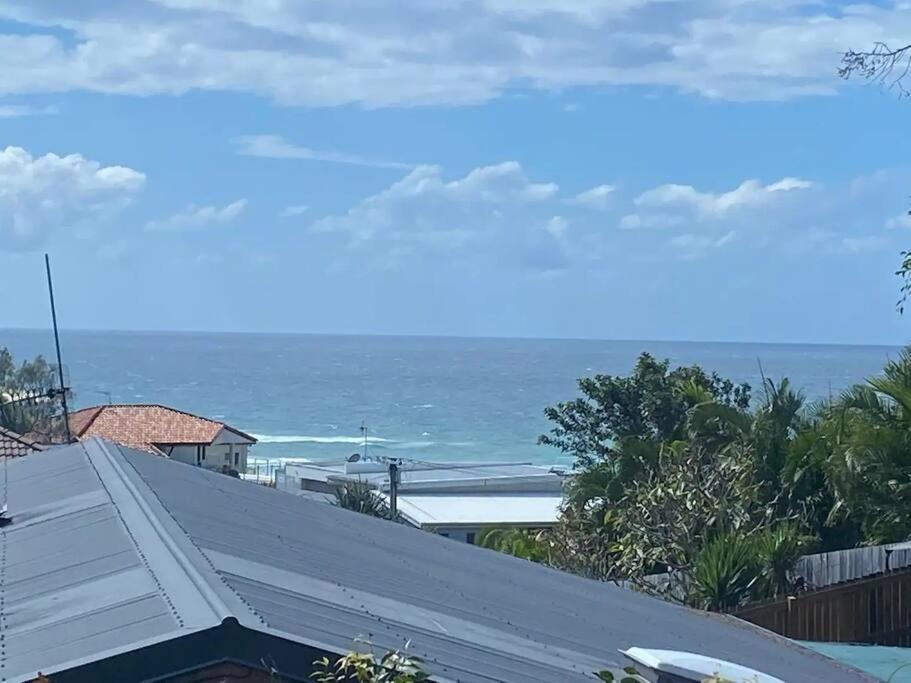 Peregian Beach Holiday House Resort Pet Friendly