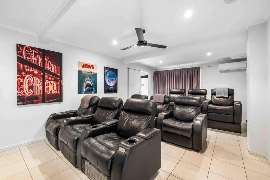 Peregian Beach Holiday House Resort Pet Friendly