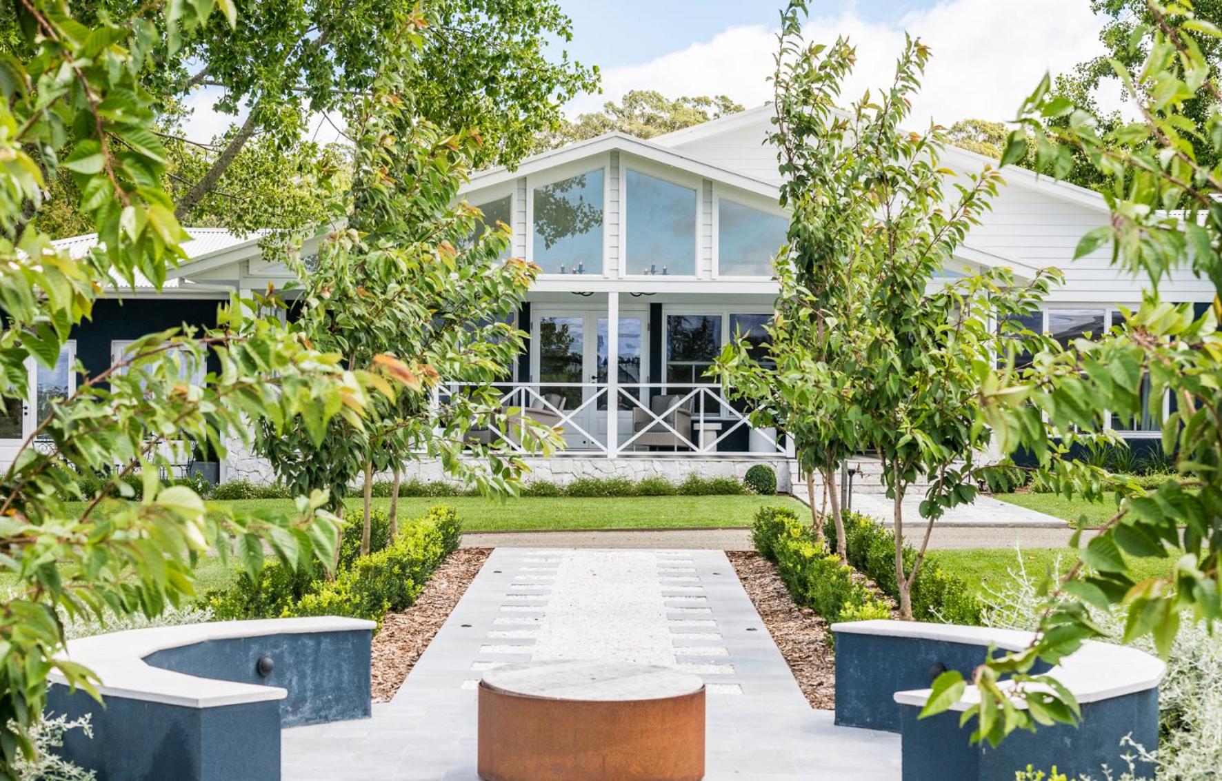 Isca House, Exeter, NSW