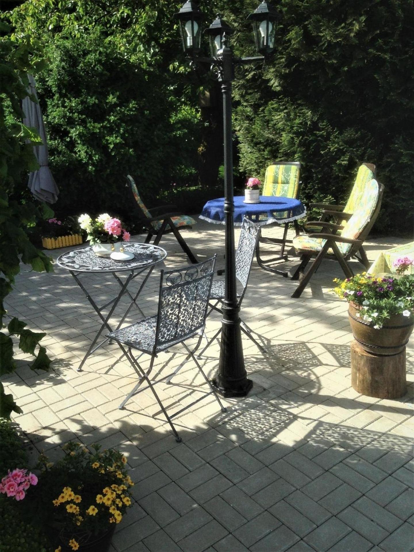 Gemütliche Ferienwohnung in Ebbingen mit Großem Garten