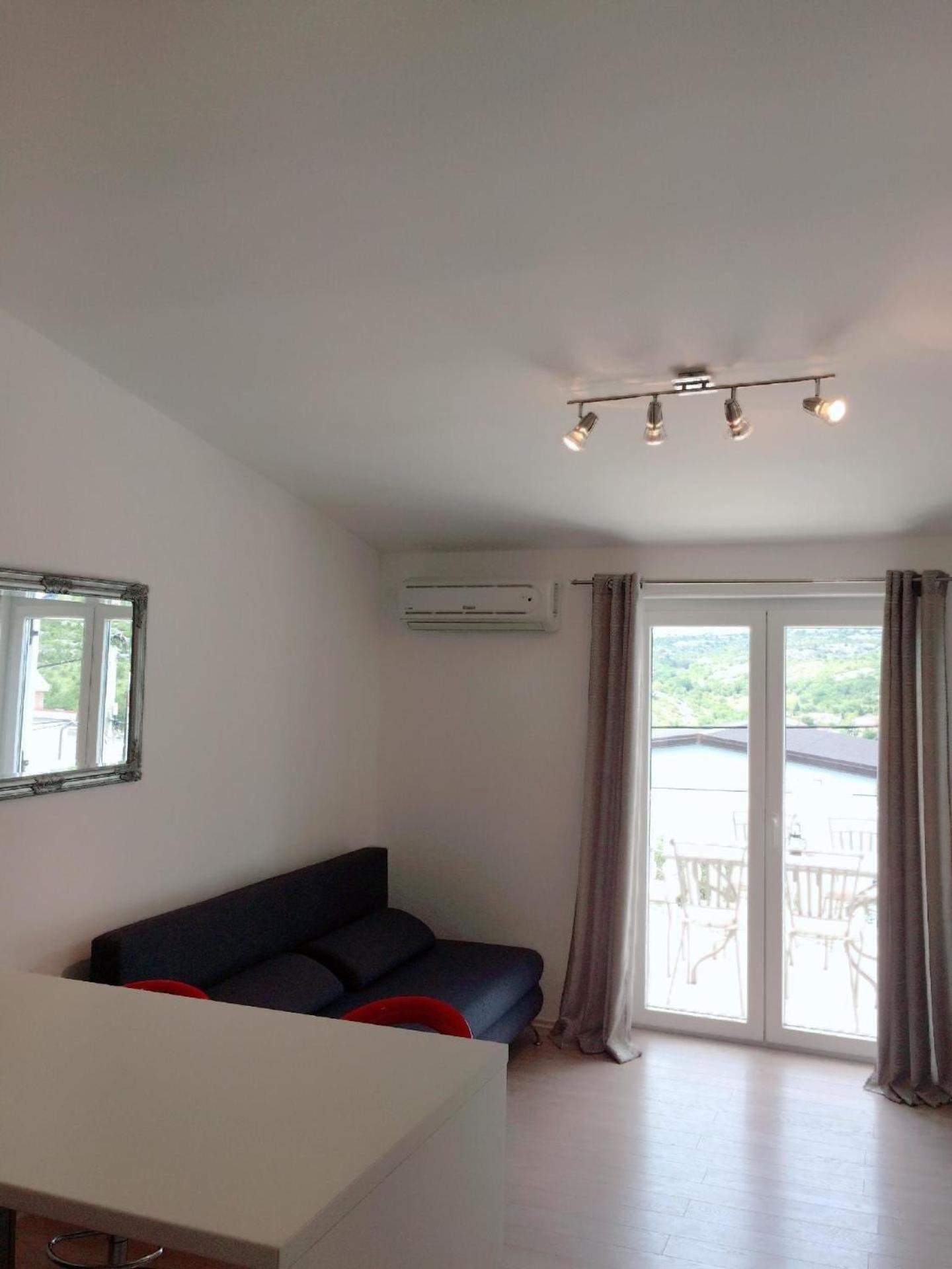 Strandnahe Ferienwohnung mit Gemeinschaftspool