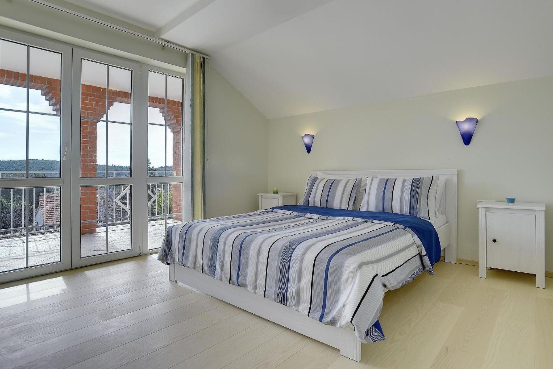 Strandnahe, großzügige Wohnung Mediterranean Dream