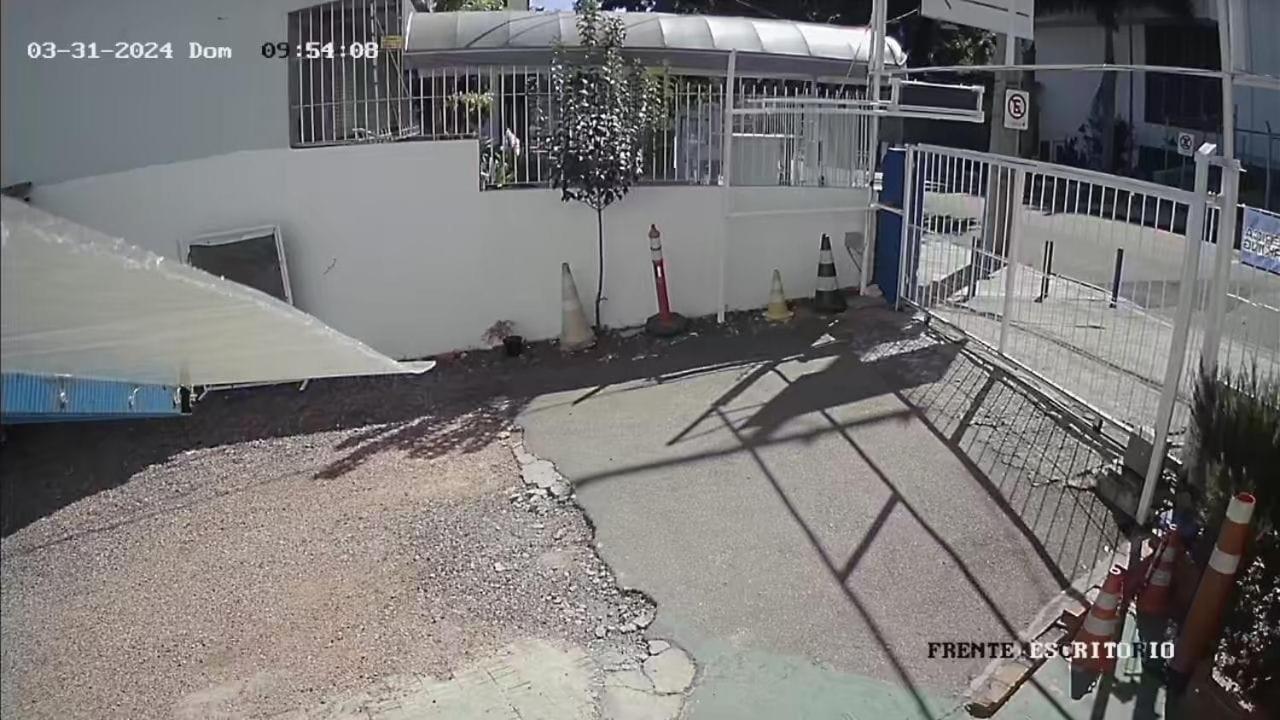 Consulado Americano apartamento 50 metros da entrada para Visto Consulado EUA Porto Alegre com garagem