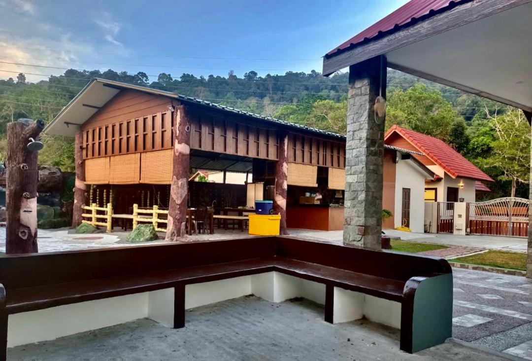 Lubuk Private Villa Langkawi with Jacuzzi Pool photo 5