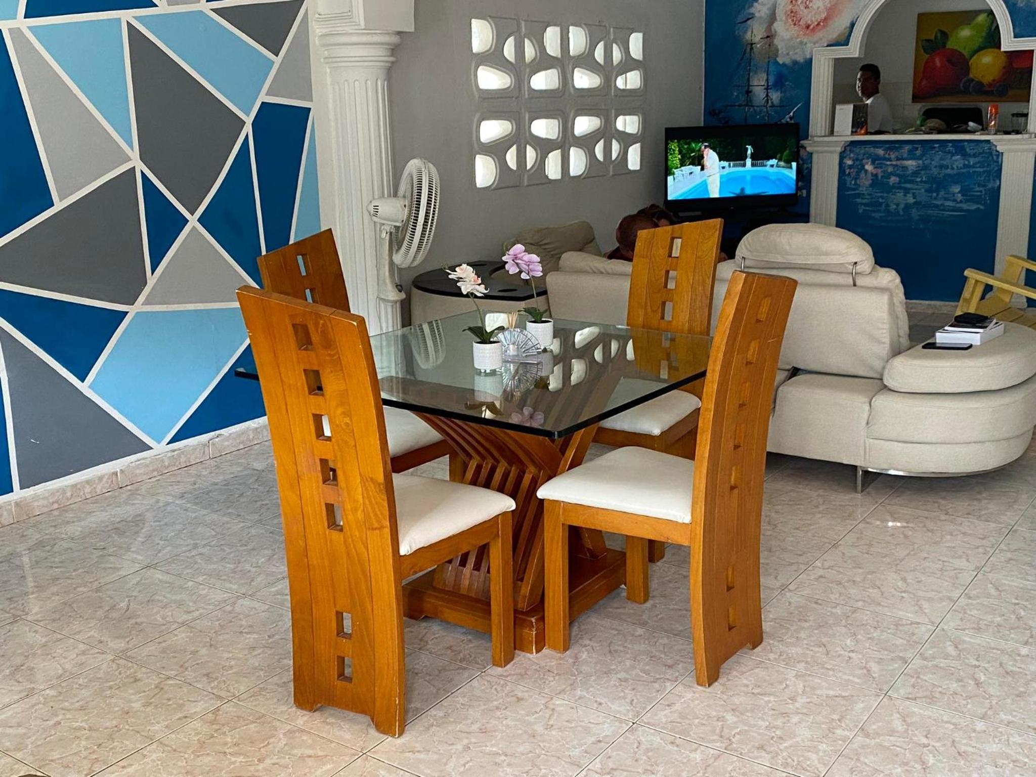 CASA CONFORTABLE PARA 20 PERSONAS