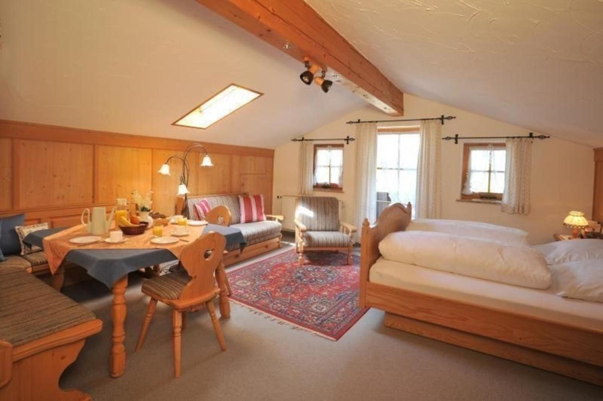 Komfortable Ferienwohnung Mit Herrlichem Bergblick